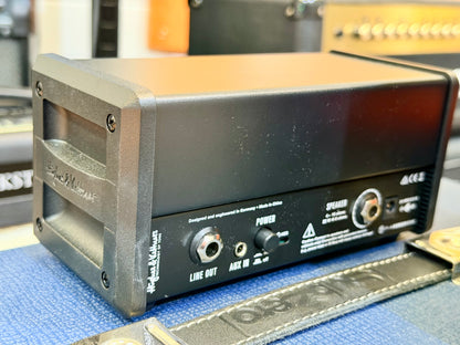 Hughes & Kettner Spirit of Metal Nano Amp + SubZero 1x10 Celestion Cab!