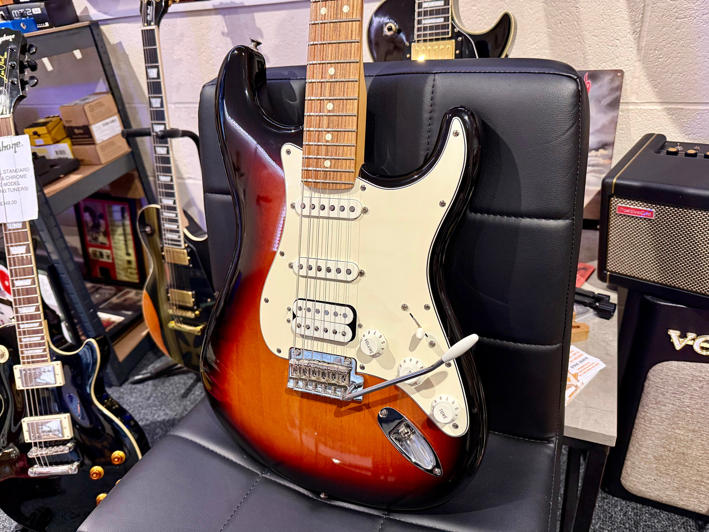 🔥MINT🔥 Fender Player Stratocaster HSS~ Mexican~ Pau Ferro~ 3 Color Sunburst!