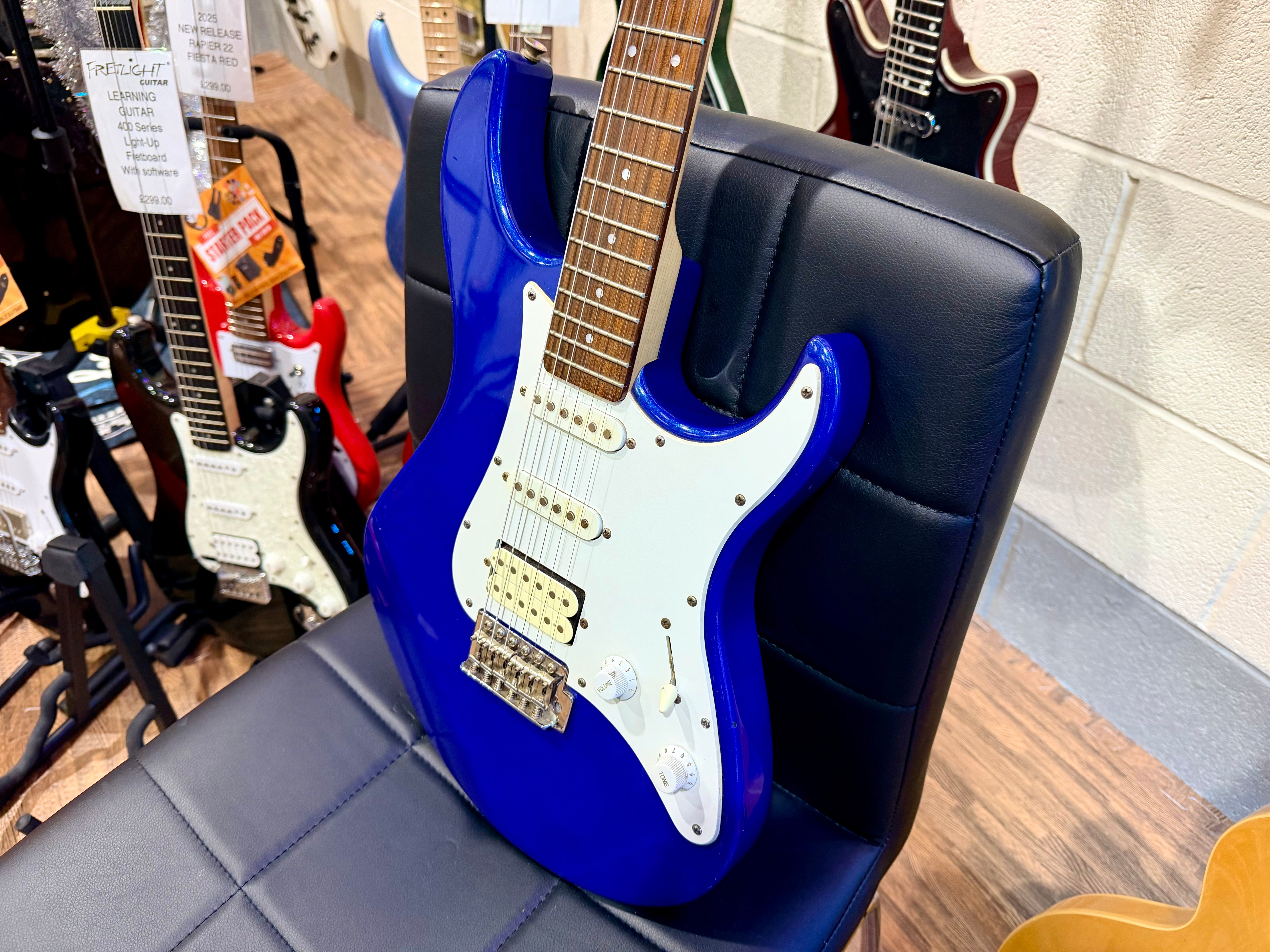 🎸PERFECT STARTER🎸 Yamaha Pacifica 112 Electric Guitar~ Gloss Blue~ HSS!