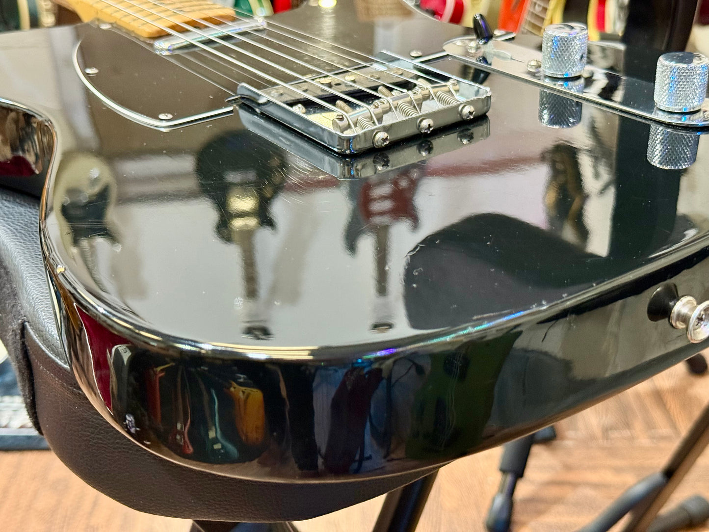 🔥 1977 USA 🔥 Fender Telecaster~ All Original Black~ Maple Board~ Hard Case!