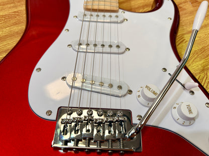 🎸 EastCoast ST1 Electric Guitar- Candy Apple Red~ Maple Neck Stratocaster 🎸
