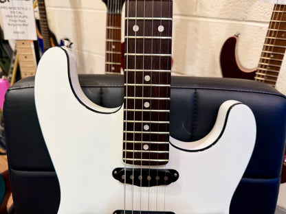 🔥MINT🔥 Fender Aerodyne Special Stratocaster~ Bright White~ 2022 Made In Japan!