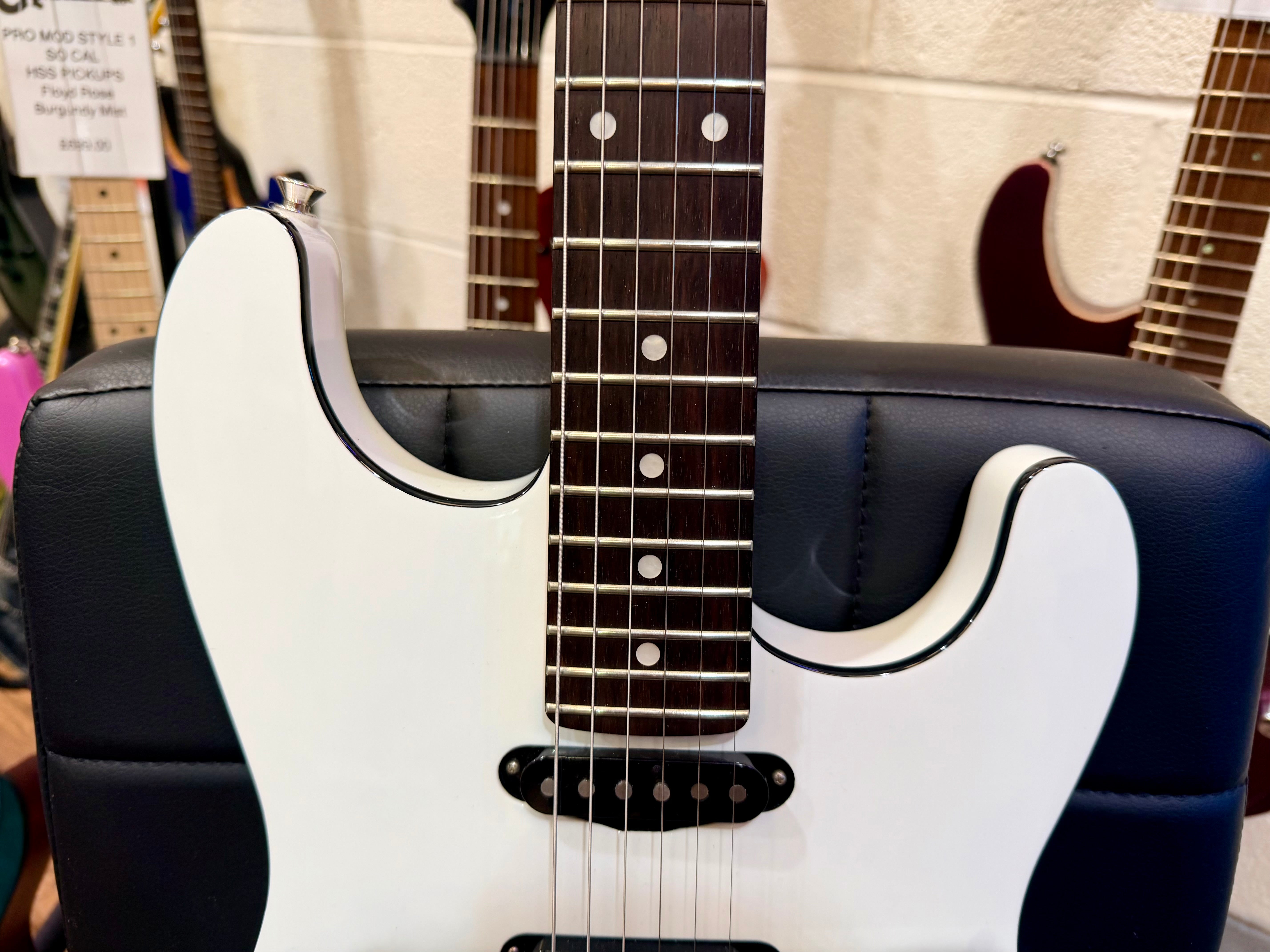 🔥MINT🔥 Fender Aerodyne Special Stratocaster~ Bright White~ 2022 Made In Japan!