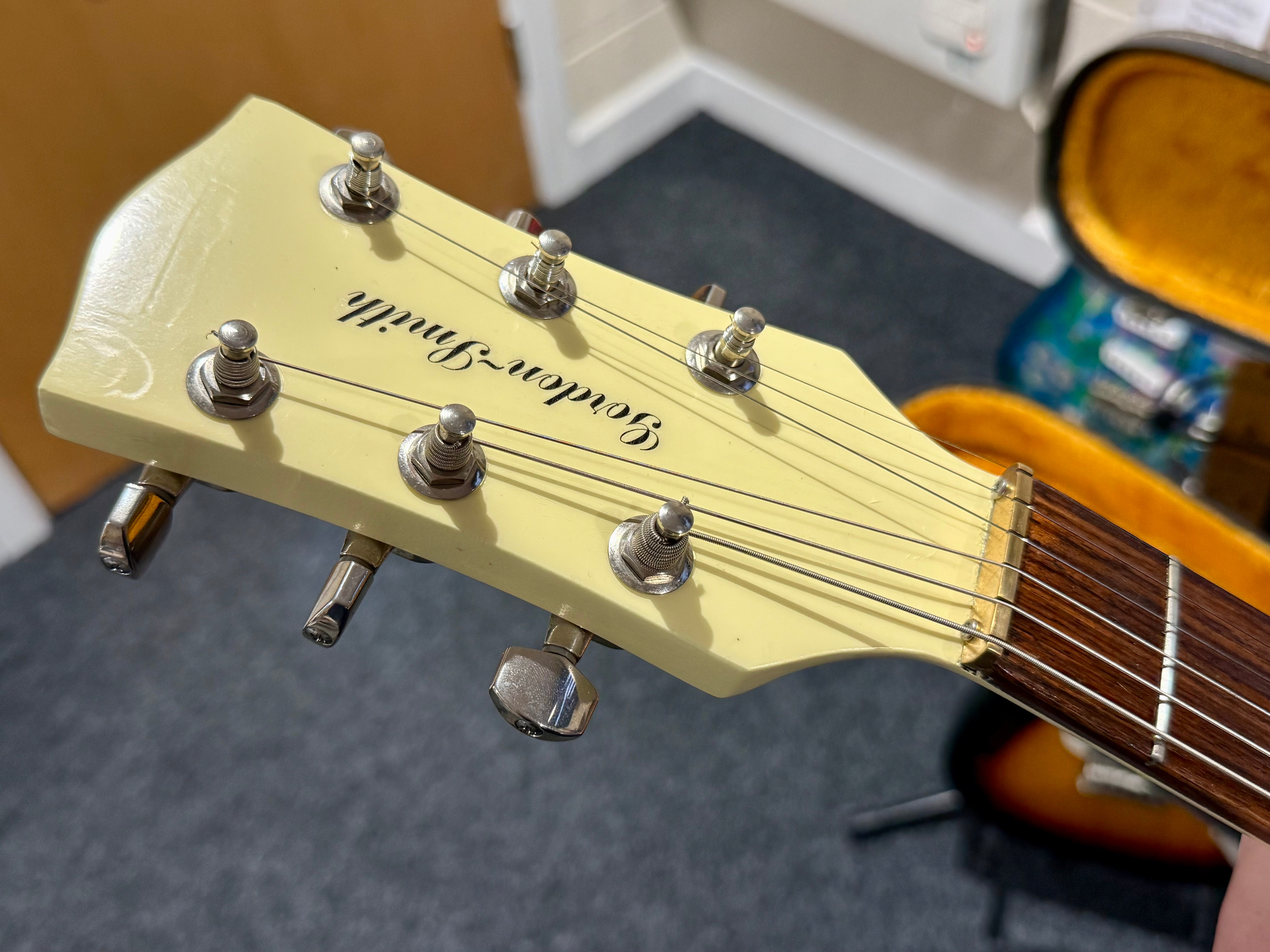 🌟RARE BUTTERMILK🌟 Gordon Smith GS1-60 Singlecut~Coil Split + Case~2006 UK Made