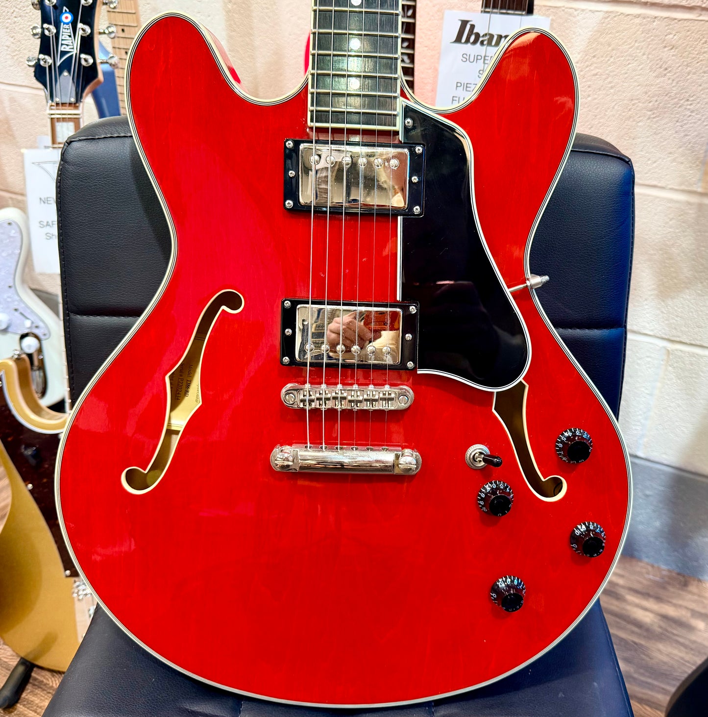 🍒MINT 2022 🍒 Eastman T386-RD Thinline Semi-Hollow ‘335’ Antique Red + Case!