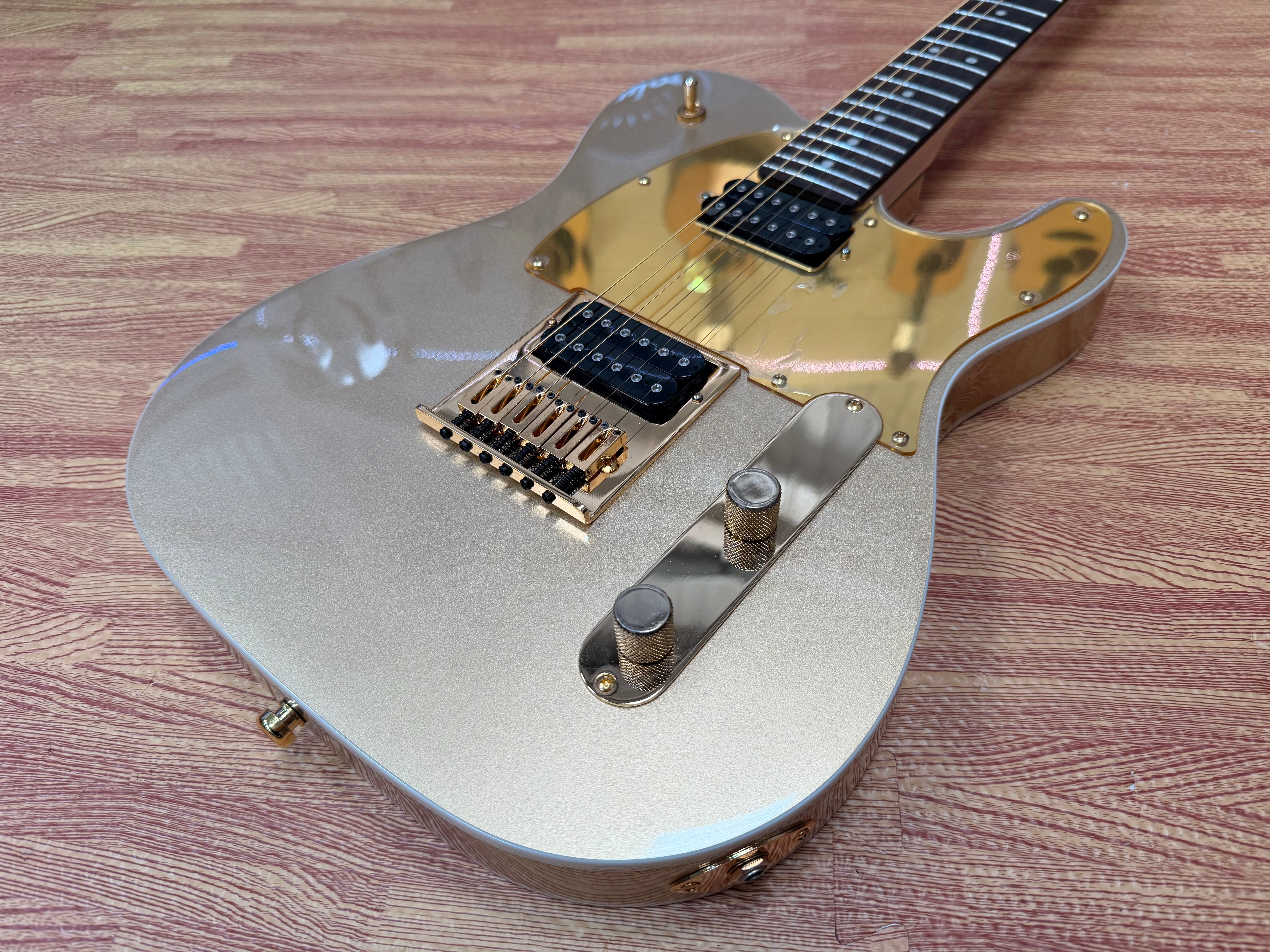 ✨MINT✨ Fender Squier John 5 Signature Artist Series Telecaster~ Frost Gold~ 2020