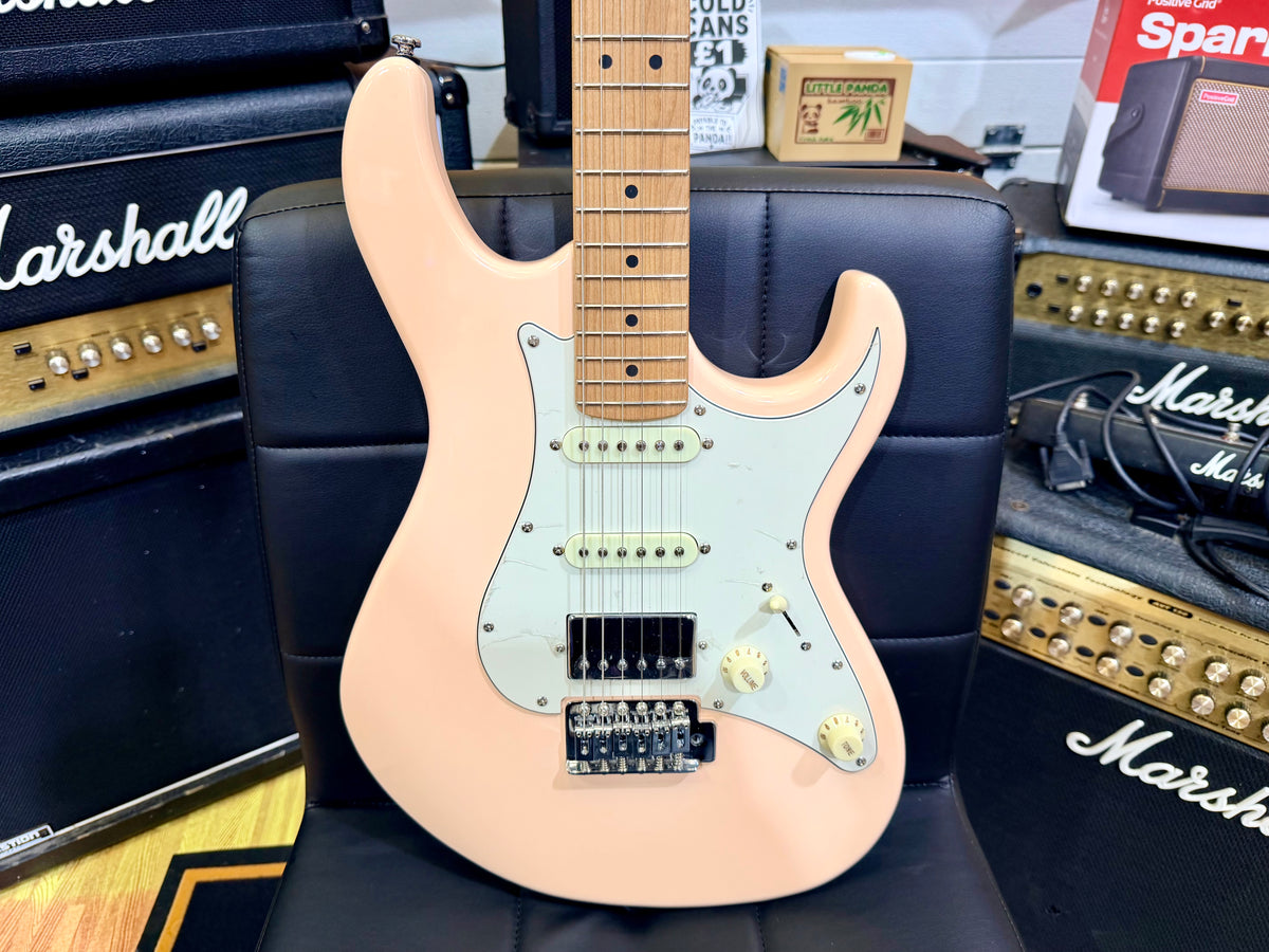 🌟 NEW Cort G200SE Vintage White Electric Guitar~ Roasted Maple Neck 🌟