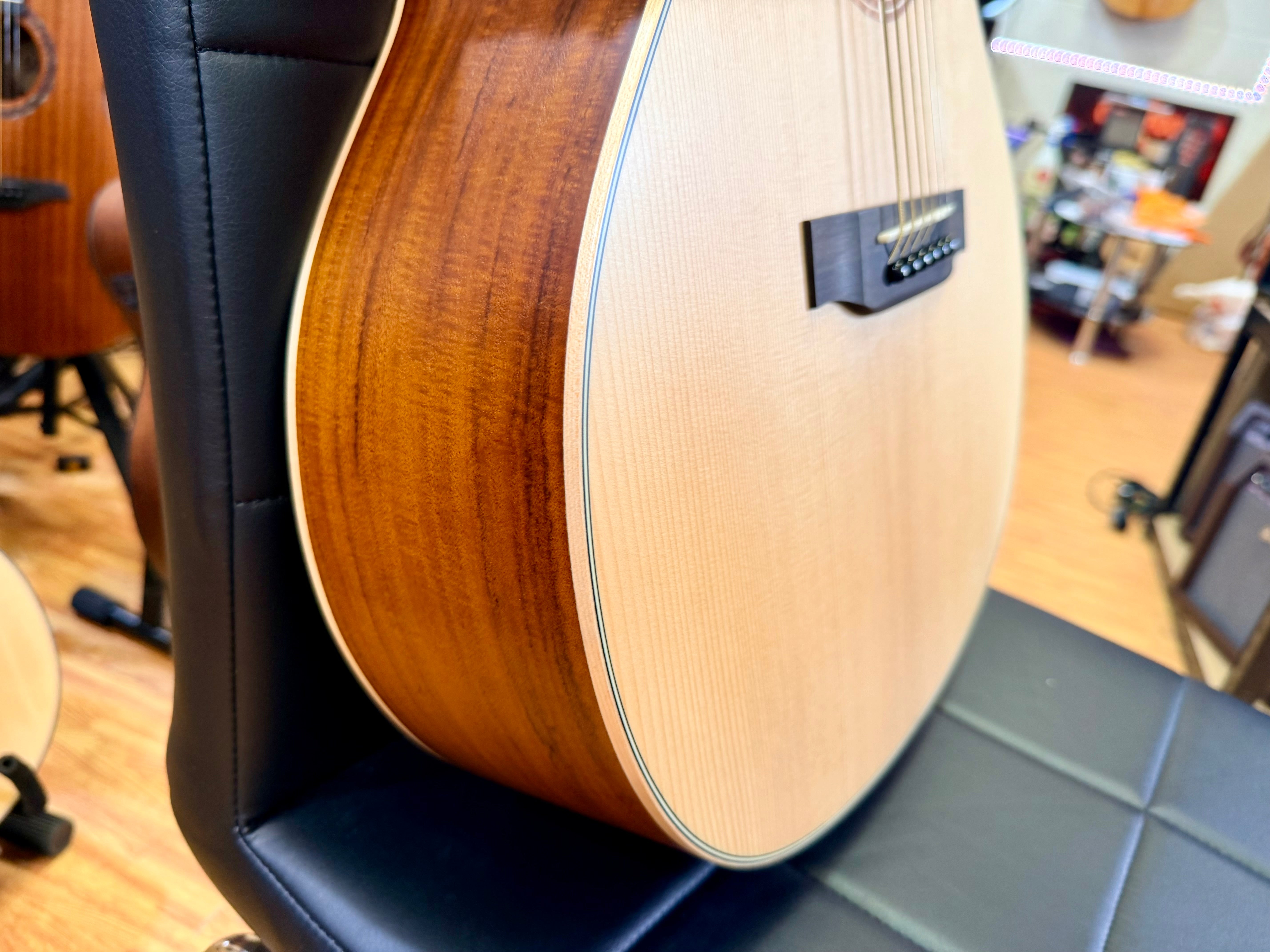⚡️NEW⚡️ Vintage Virtuoso Rory Evans Electro Acoustic Guitar VGA900RE~ Natural!