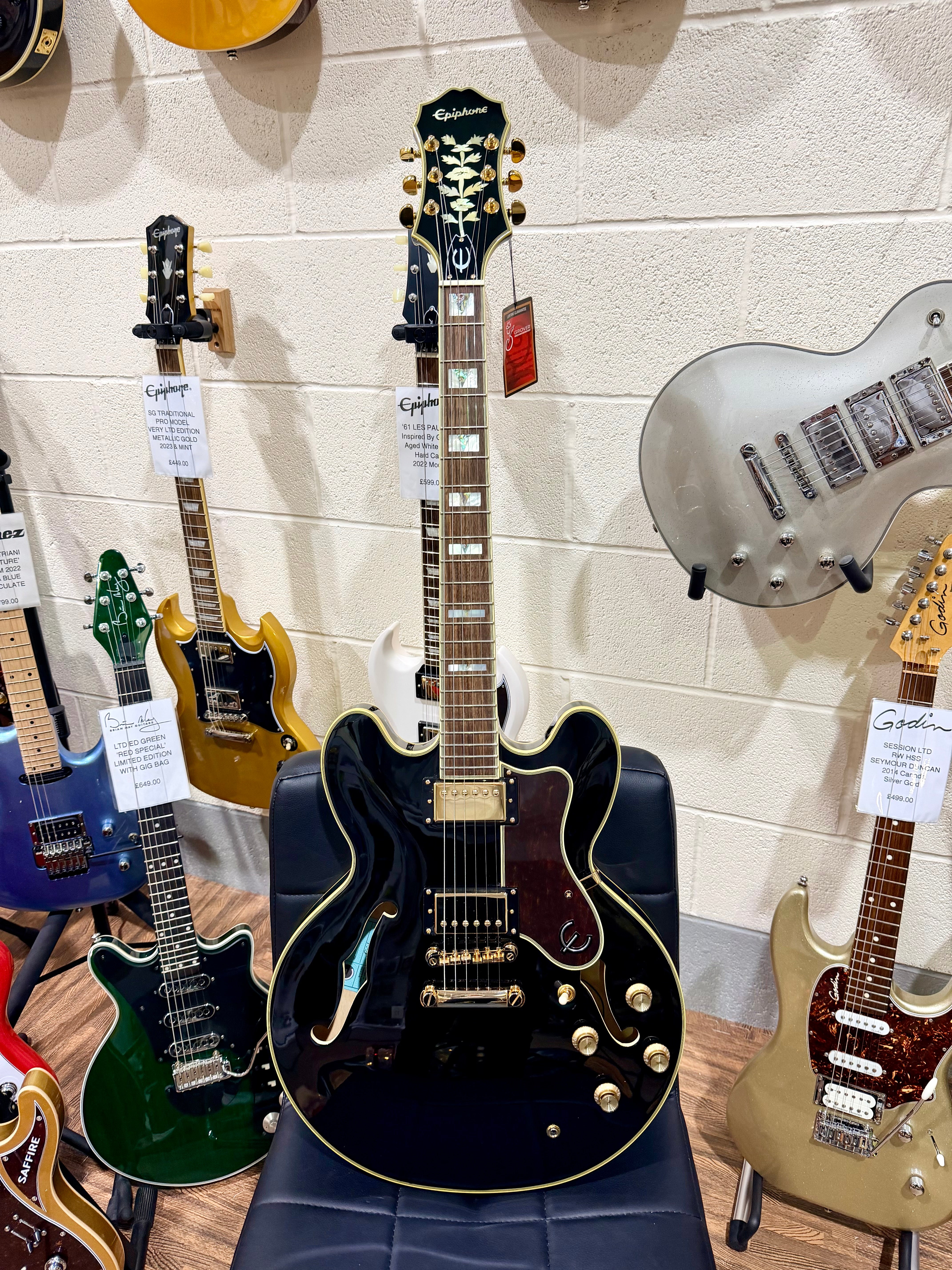 🌟MINT 2021🌟 Epiphone Sheraton II Pro Hollowbody~ Ebony Black + Hard Case!