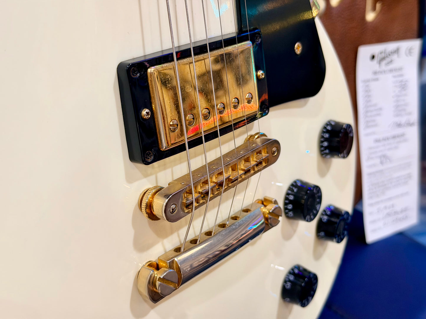 🌟2009🌟 Gibson Les Paul Studio~ Alpine White & Gold~ Ebony Fretboard~ Gig Bag!