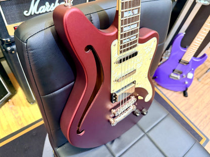 ✨1/50✨ D'Angelico Deluxe Bedford SH Limited Edition Matte Wine Semi Hollow!