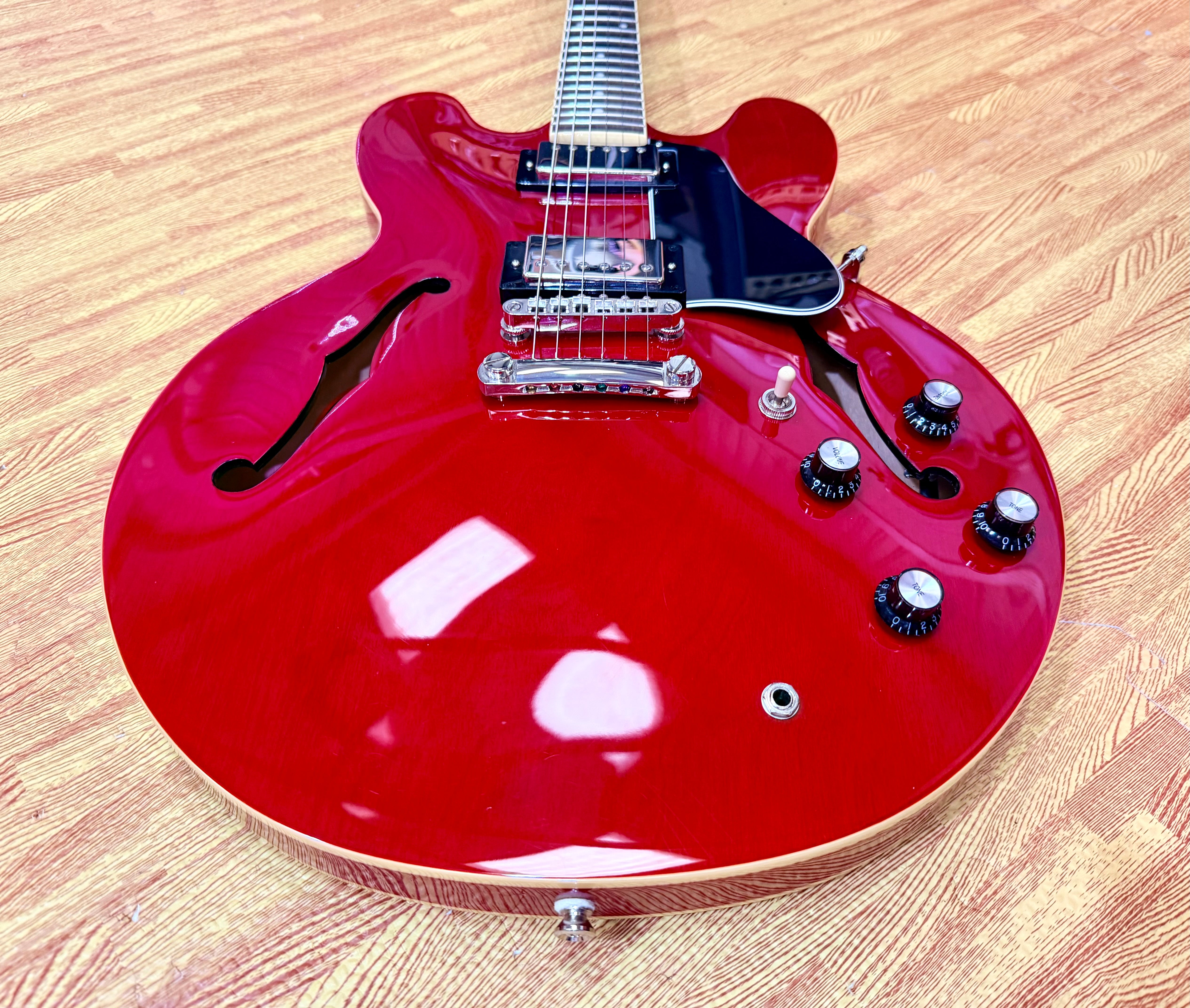 ✨2025✨ Epiphone Inspired by Gibson ES-335 Cherry~ Semi Hollow Electric Guitar!