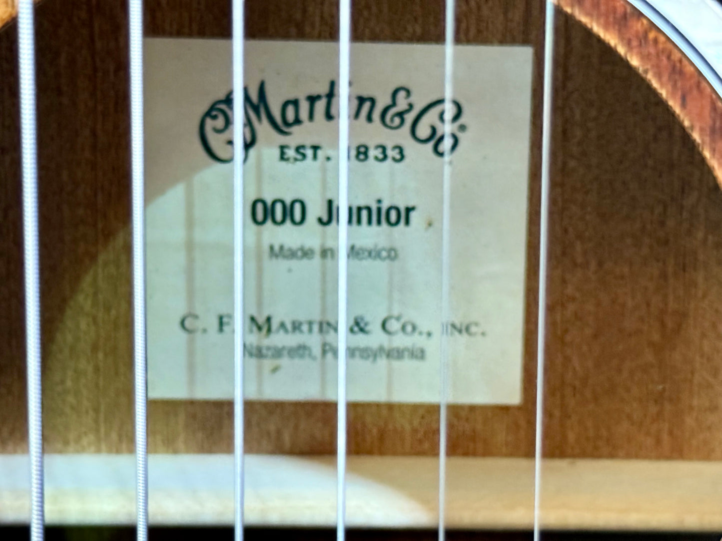 🪵 Martin StreetMaster 000C JR-10E Junior Electro Acoustic~ Dark Mahogany + Bag 🪵