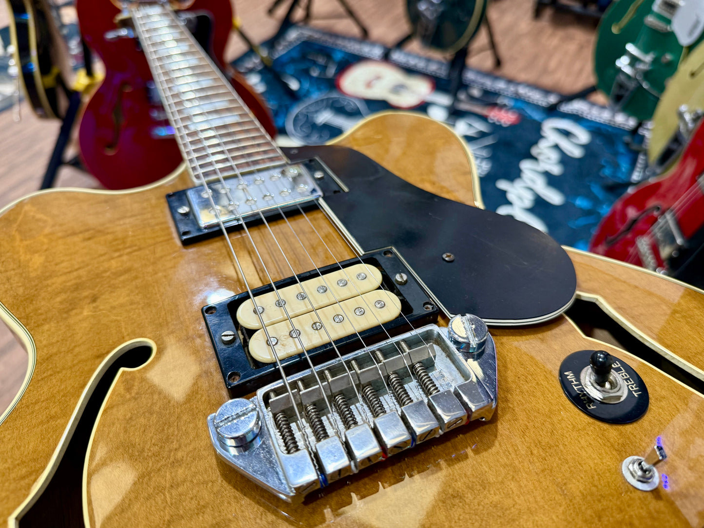 🌟 VINTAGE 1980🌟 Hofner T4ST Hollow-Body Electric Guitar~ West Germany~ Walnut!