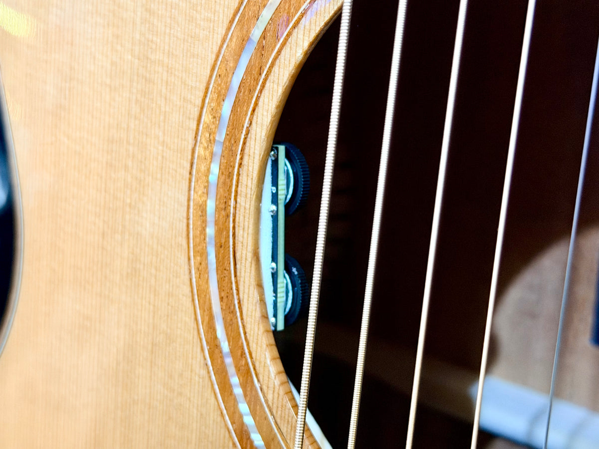 ✨NEW✨ Duke GA-MC-Cut-Solid-Air~ All Solid Electro Acoustic Guitar~ Ebony + Cedar