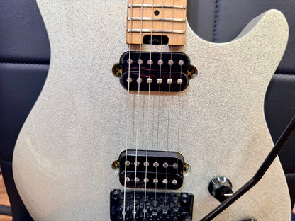 🔥2022🔥 EVH Wolfgang Standard Silver Sparkle~ Floyd Rose~ Roasted Maple~ MINT!