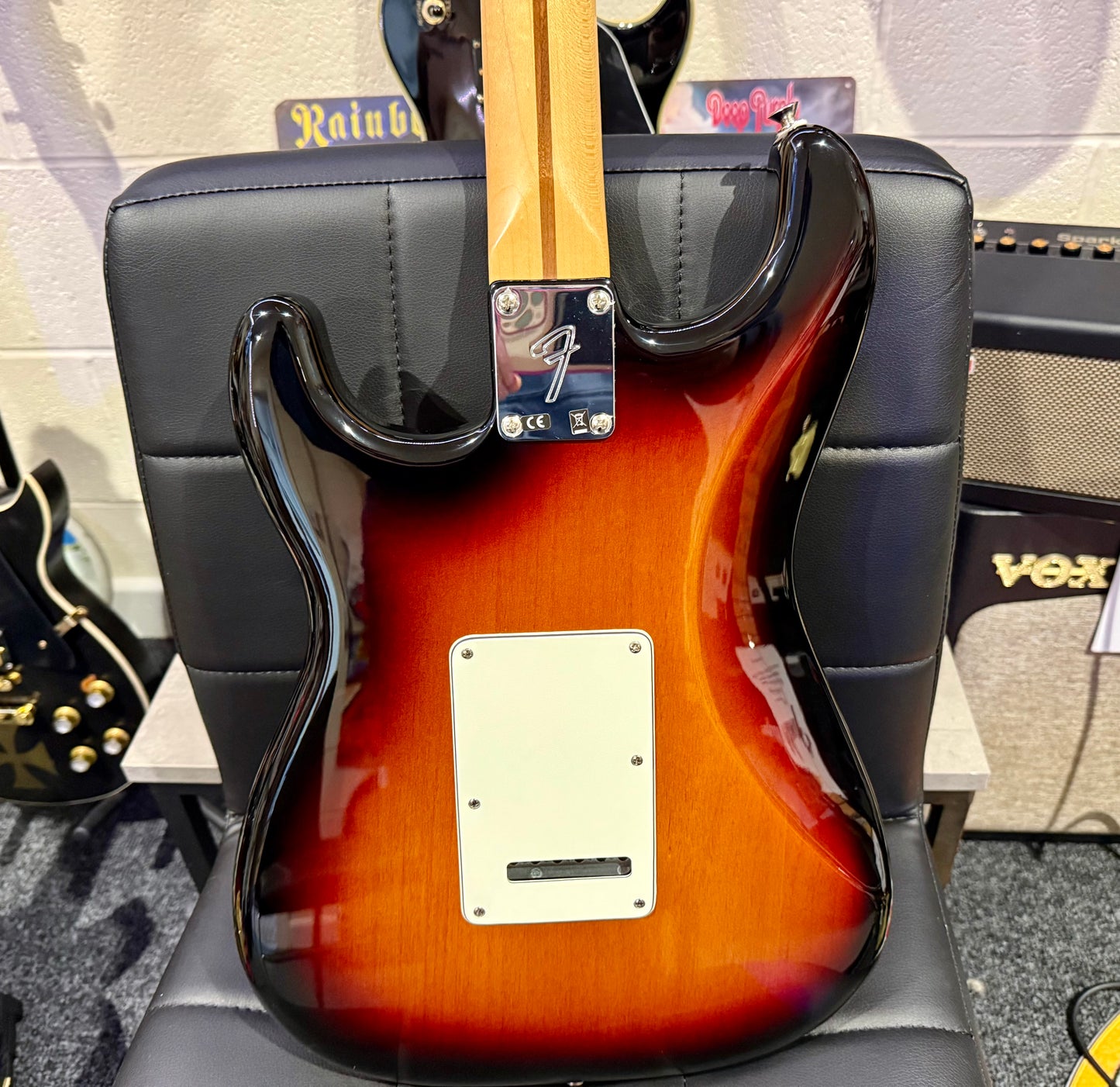 🔥MINT🔥 Fender Player Stratocaster HSS~ Mexican~ Pau Ferro~ 3 Color Sunburst!