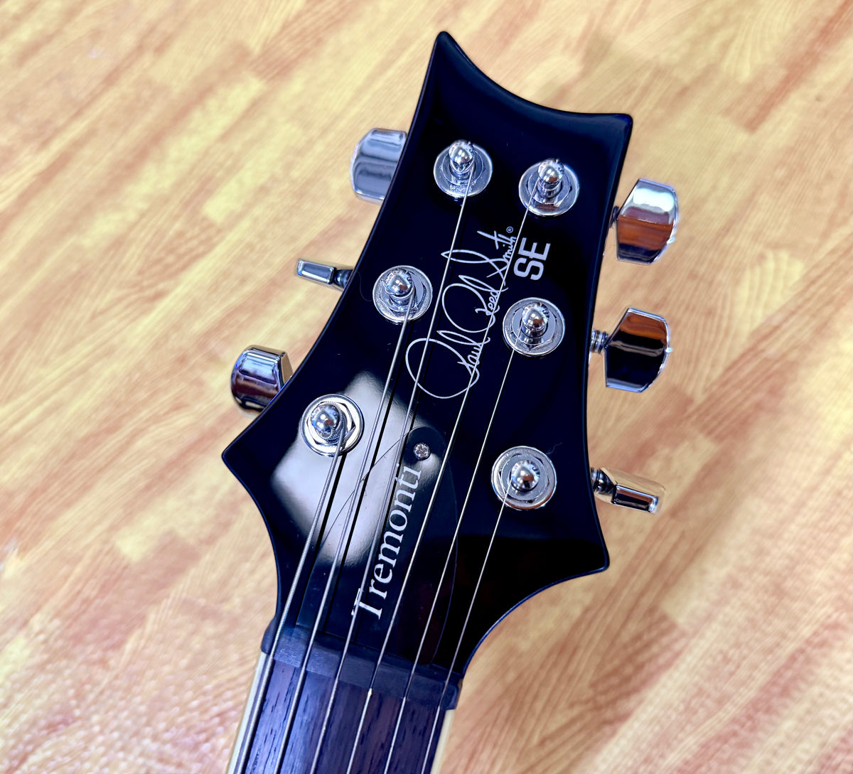 🔥MINT🔥 2021 PRS SE Mark Tremonti Standard Piano Black Tremolo + PRS Gig Bag!