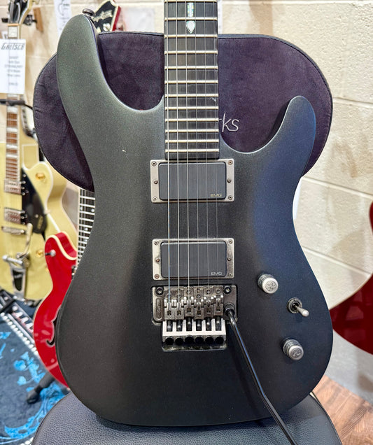 🔥RARE🔥 Cort EVL K6 Satin Black~ Korean Made 2006 Model~ Active EMG P’ups!