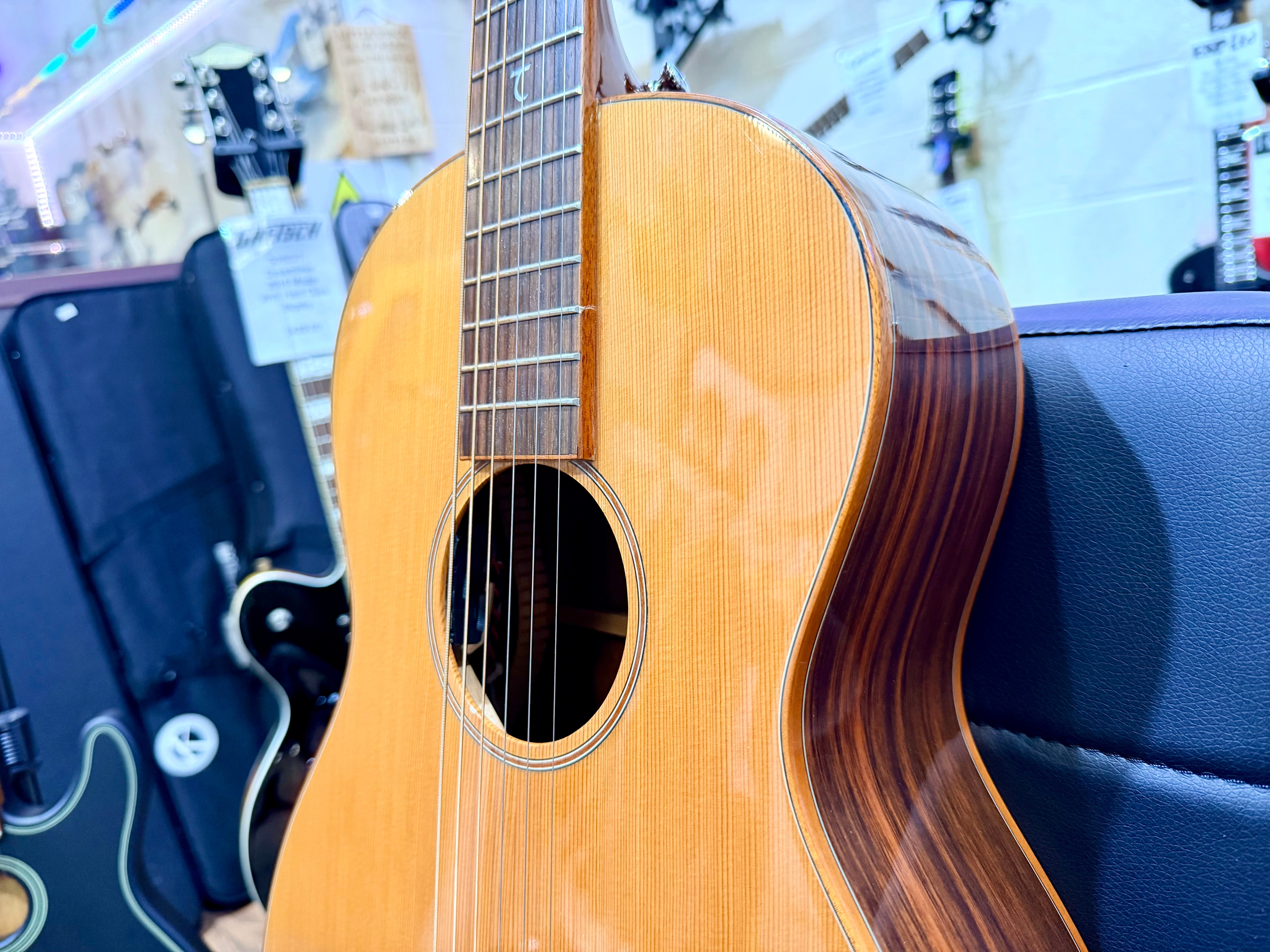 🌟 Tanglewood Exotic Java TWJPE Parlour Electro Acoustic + Hard Case~Stunning 🌟