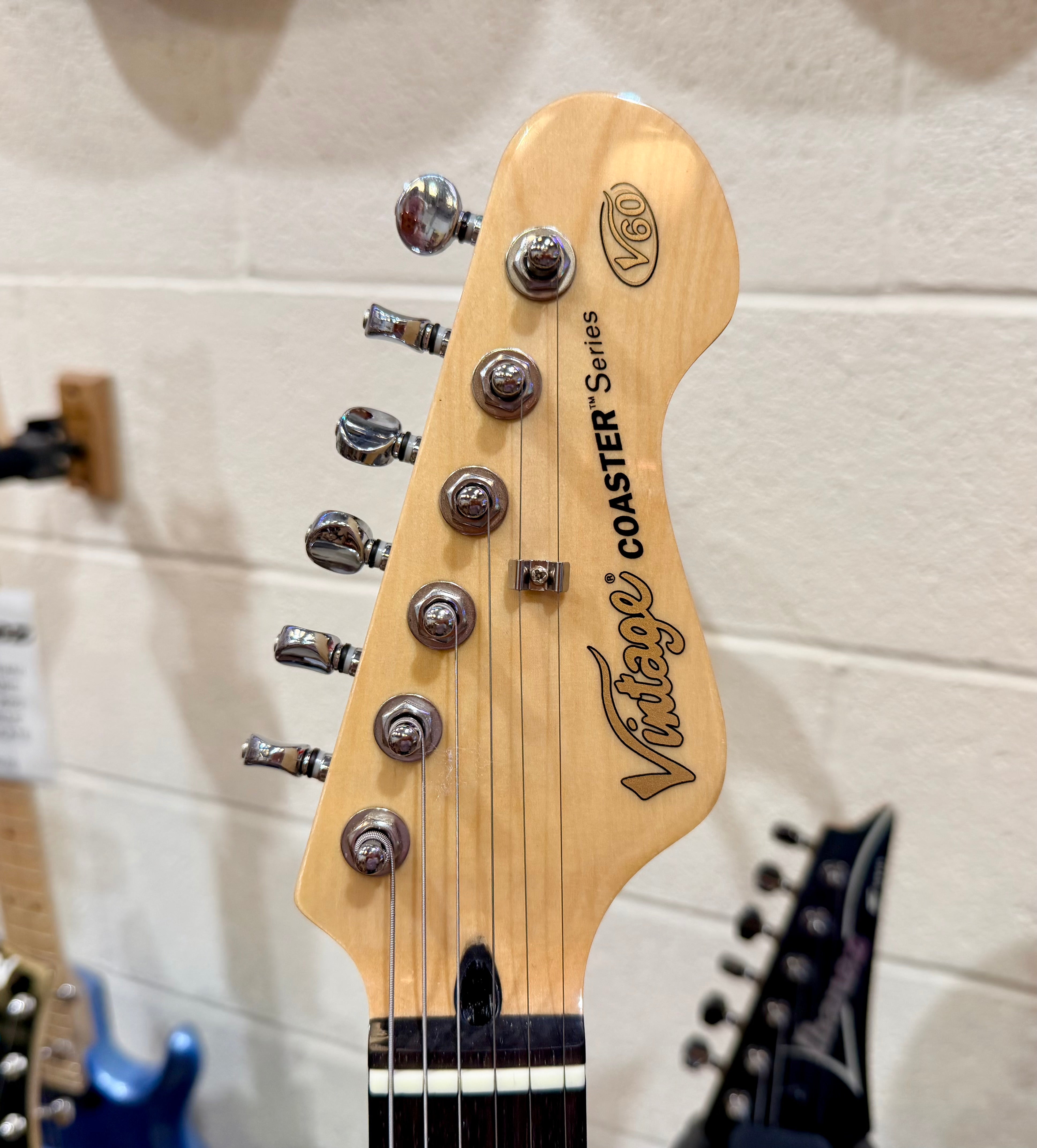 🔥MINT🔥 Vintage V60 Coaster Series Electric Guitar ~Boulevard Black~Strat style