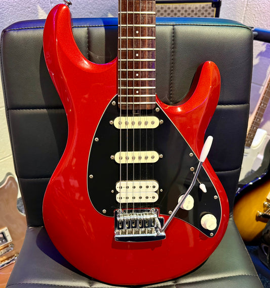 🌟 Sterling by Music Man Sub Series SILO3 Metallic Red~ HSS pickups + Tremolo 🌟