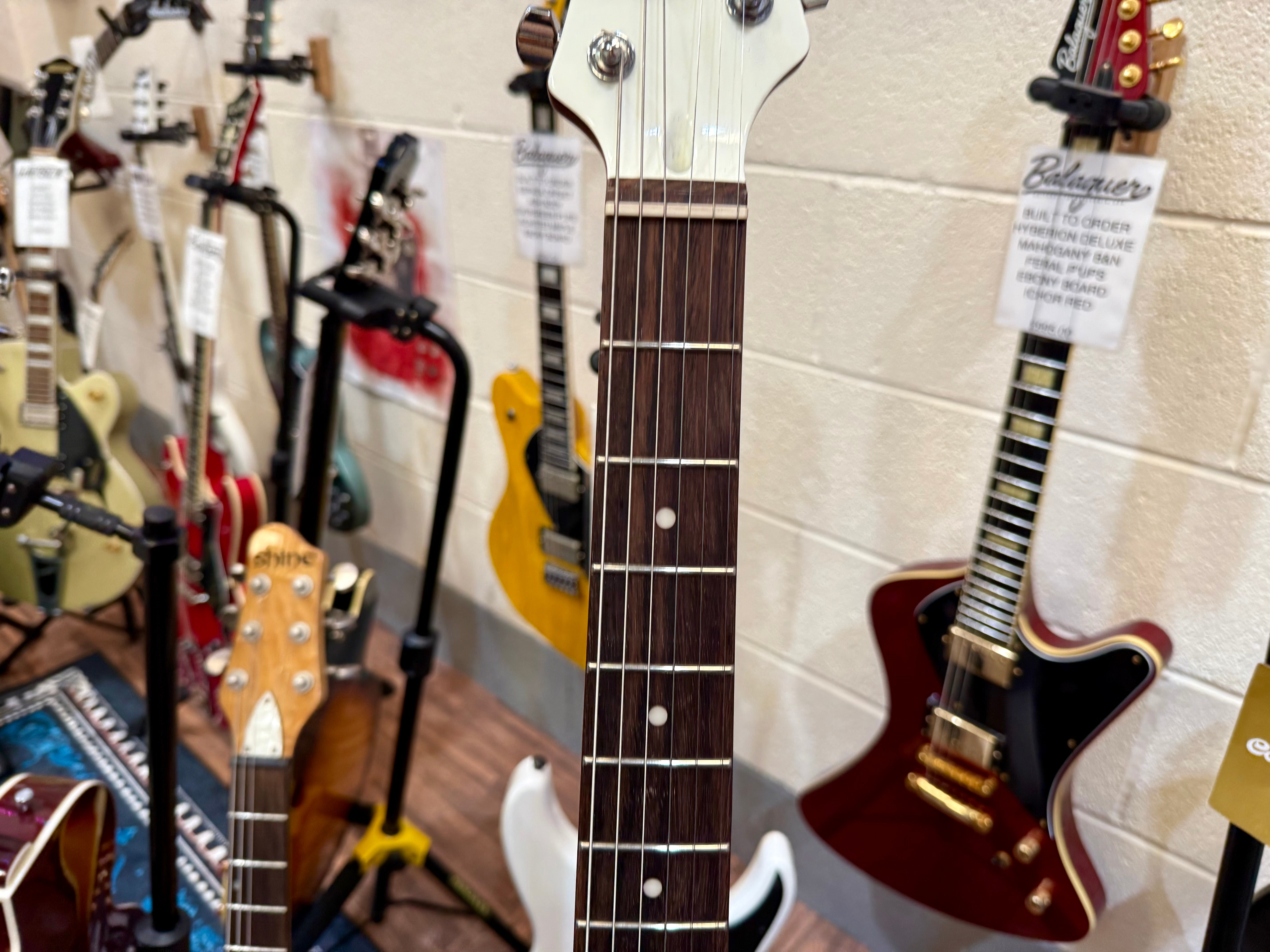 🔥MINT🔥 Ibanez ICHI00 Talman Style Guitar~ Vintage White ~ Ichika Nito Model!