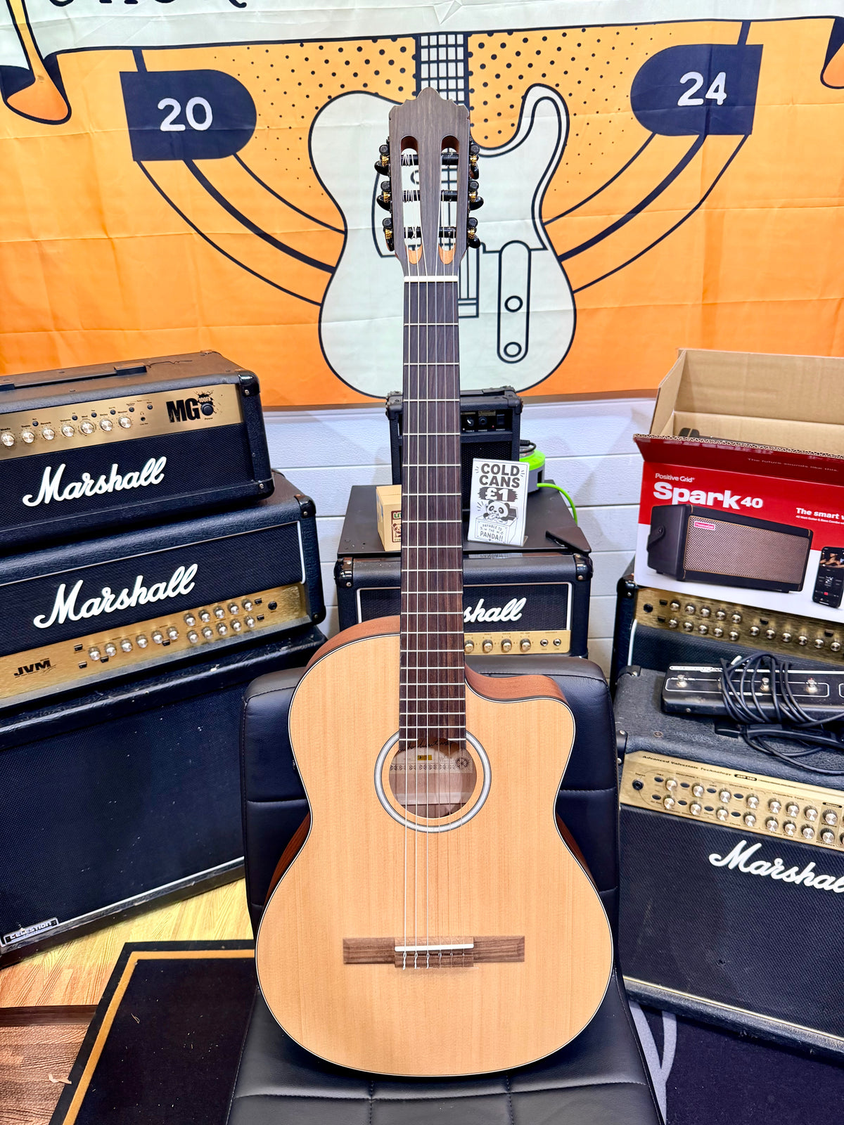 ✨EX-DEMO✨ Santos Martinez SM440TS Thin Body Electro Classical Nylon Guitar!