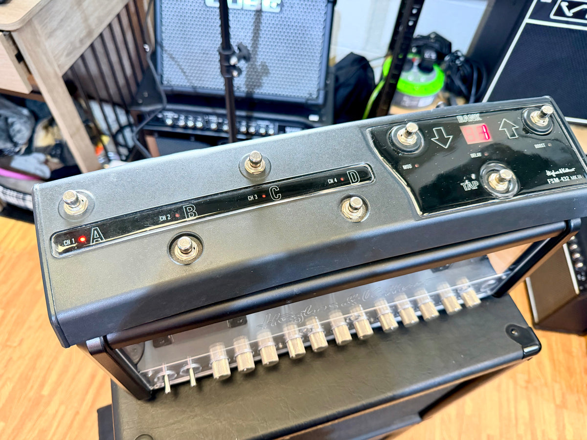 Hughes & Kettner TubeMeister 36 Valve Amp Stack – 2 Cabinets – FSM-432 Mk III