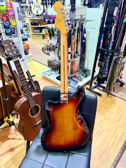 ✨2019✨ Fender Squier Classic Vibe '70s Jaguar~ 3-Tone Sunburst~ Electric Guitar