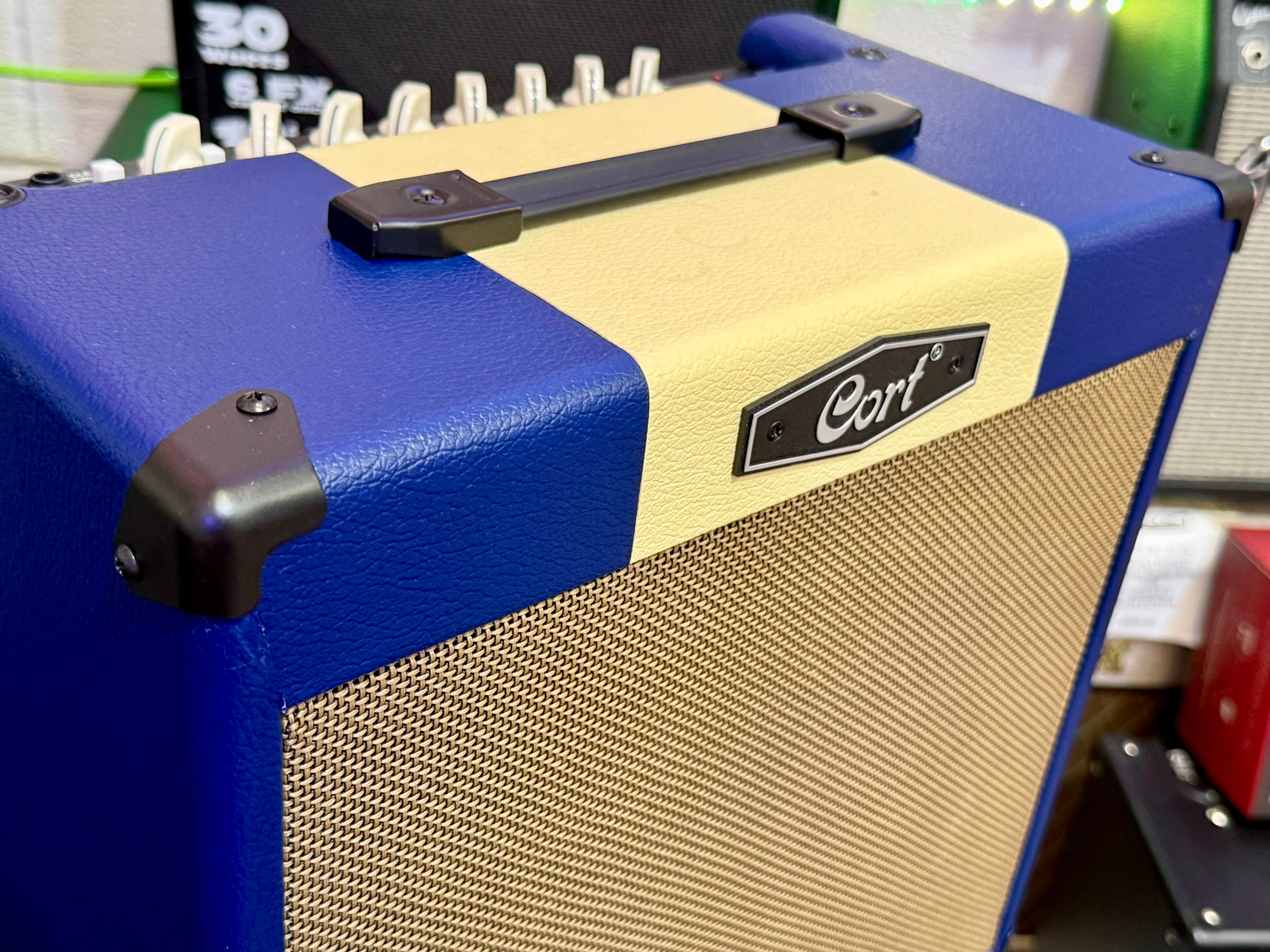 🎸NEW 2025🎸 Cort CM30-R Blue 30w Guitar Amplifier~ Combo Amp With Bluetooth!