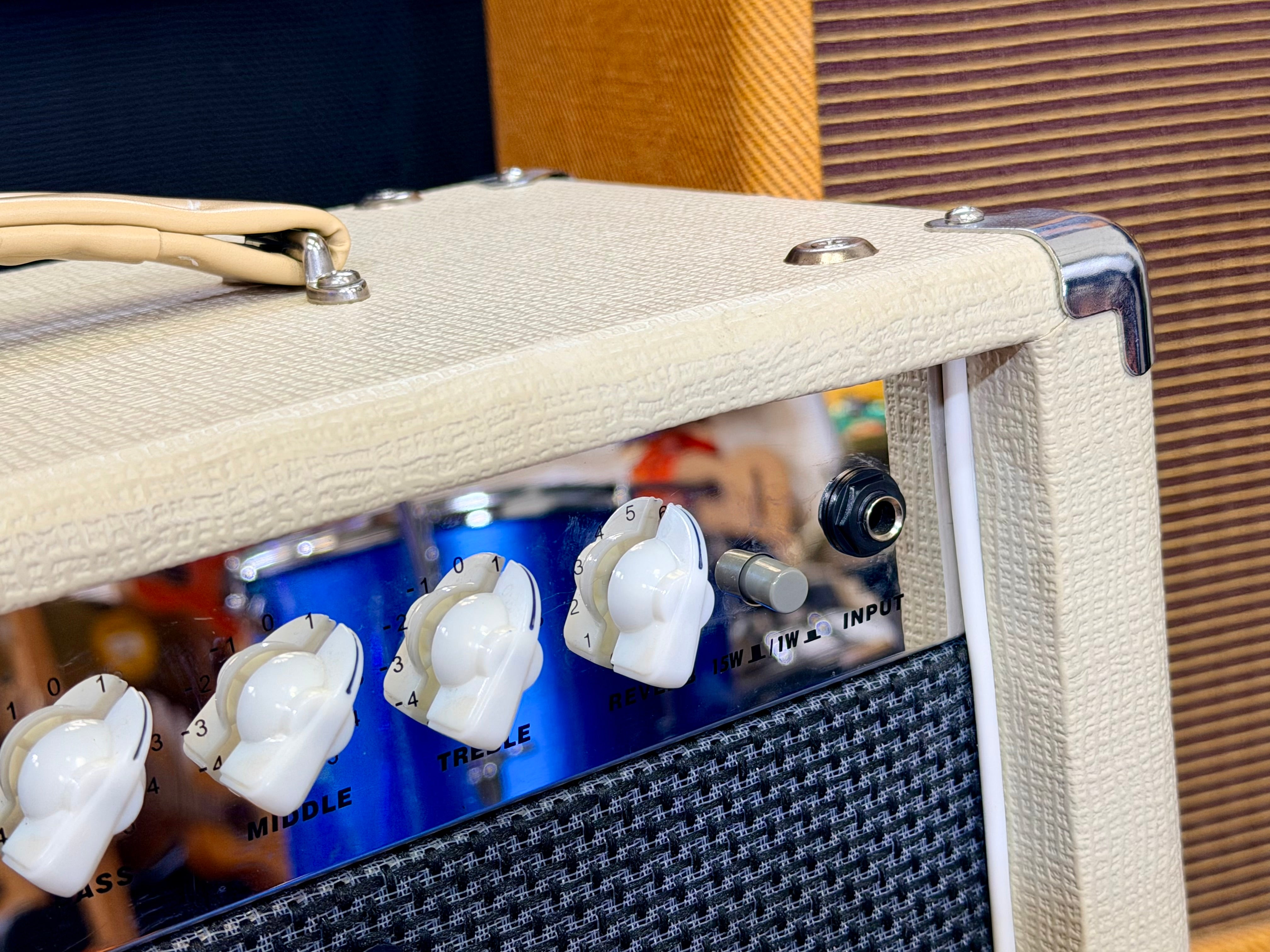 ✨MINT✨ Harley Benton TUBE15 Celestion 15W All-Valve Combo Guitar Amp~ White!