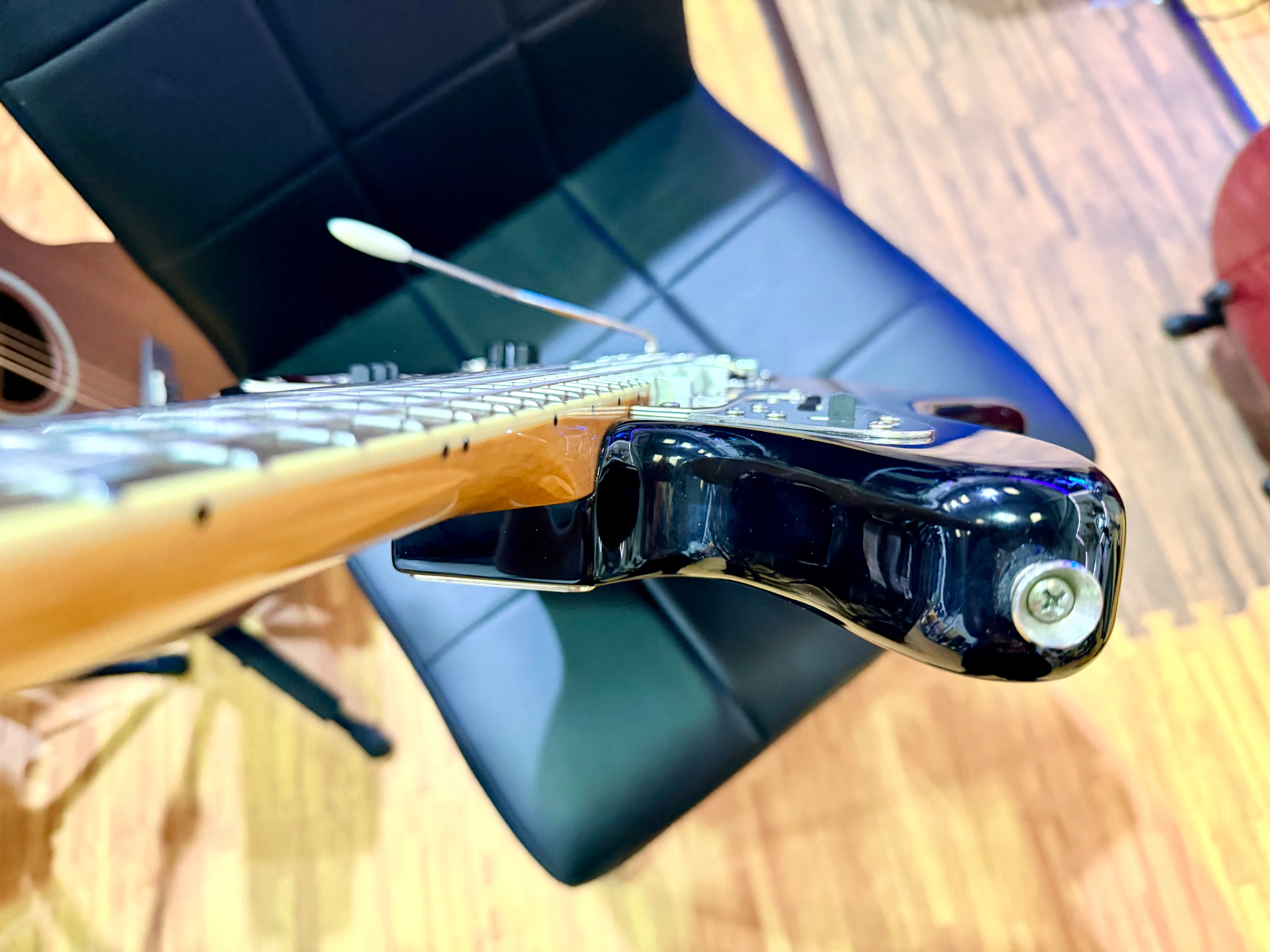 ✨2019✨ Fender Squier Classic Vibe '70s Jaguar~ 3-Tone Sunburst~ Electric Guitar