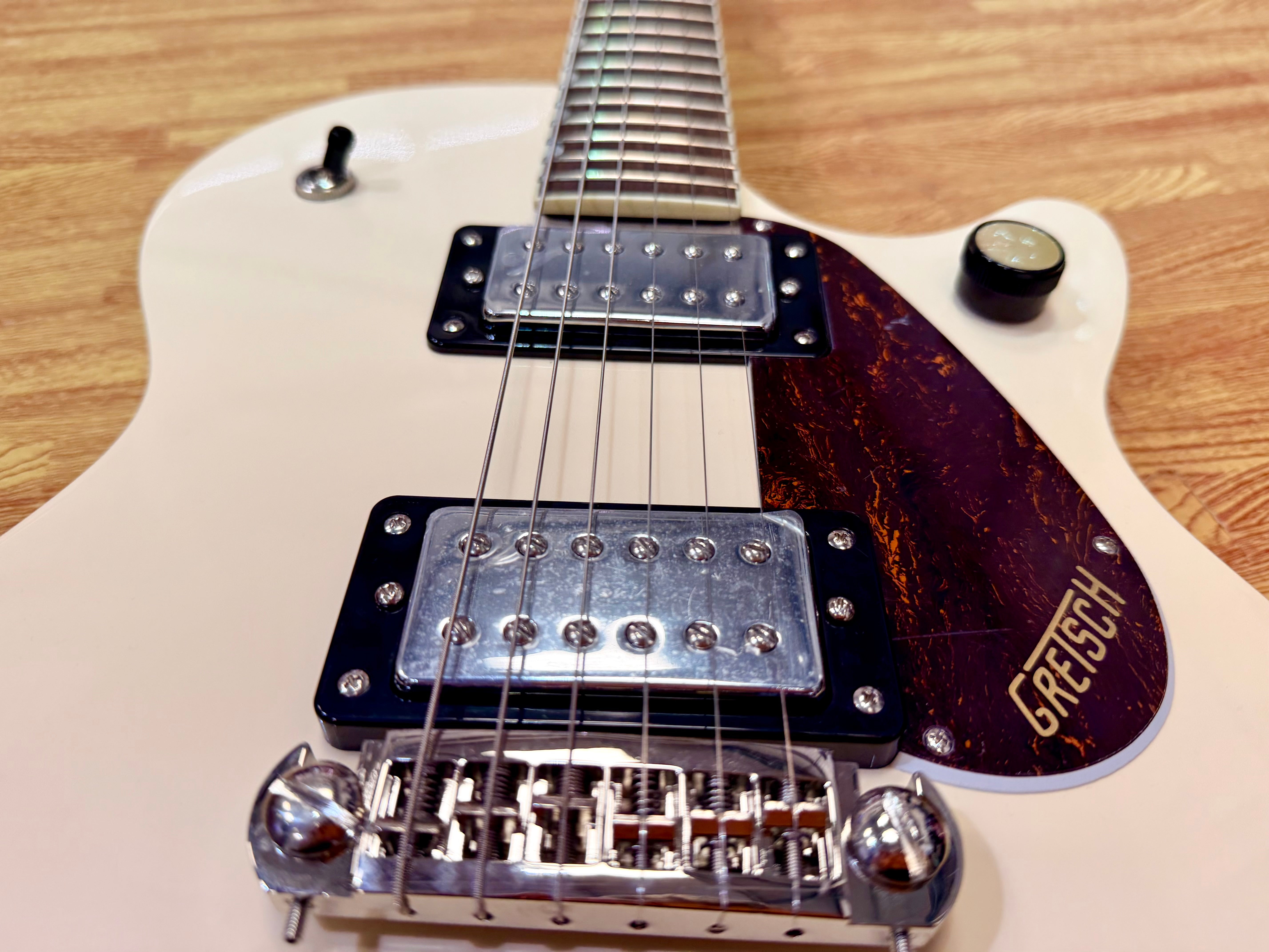 ✨EX-DEMO✨ Gretsch Streamliner Jet Club Vintage White~ Electric Guitar~ 2024