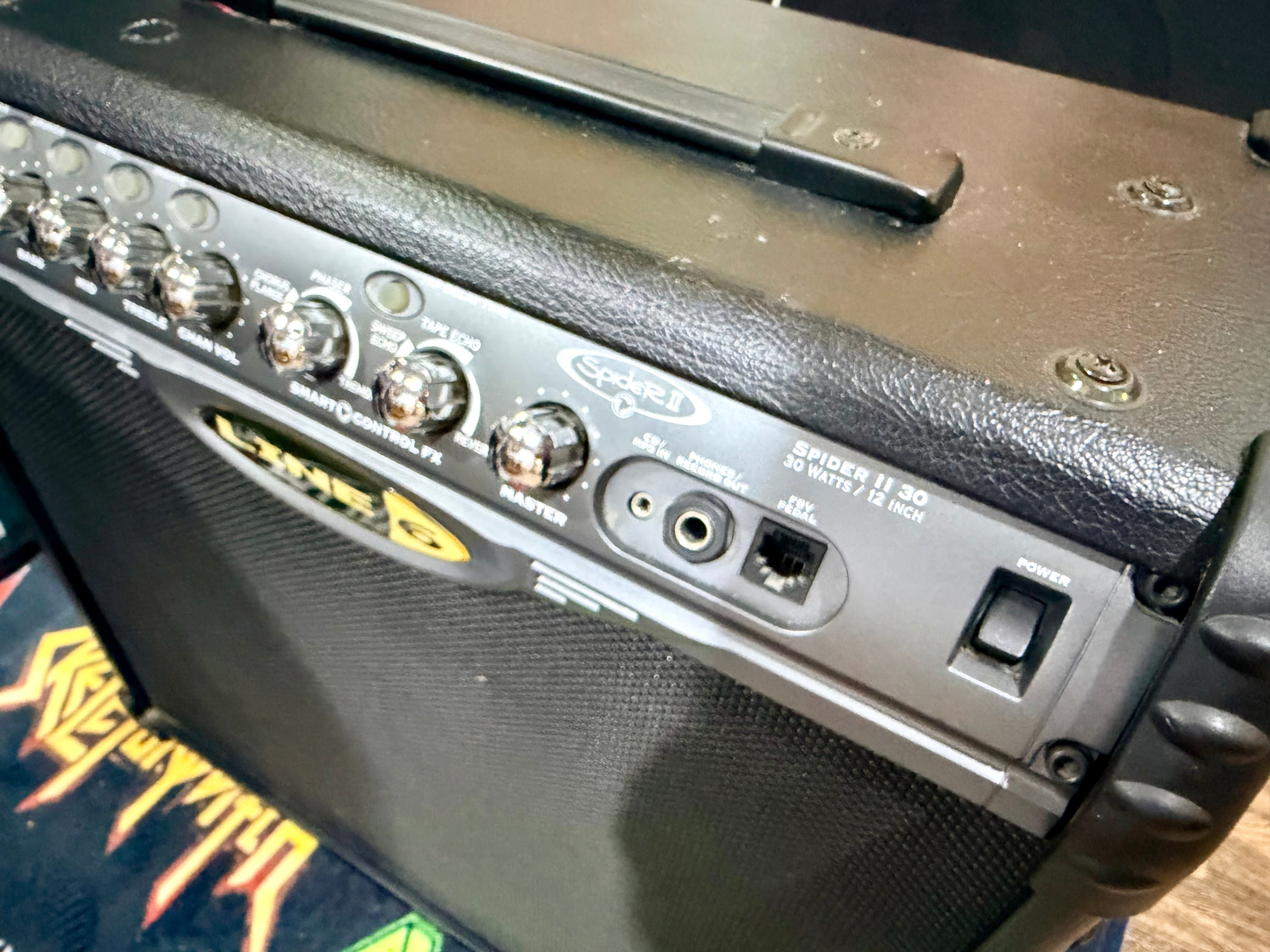 🎸 Line 6 Spider II 30w Combo Guitar Amplifier~ Amp + Effects 🎸