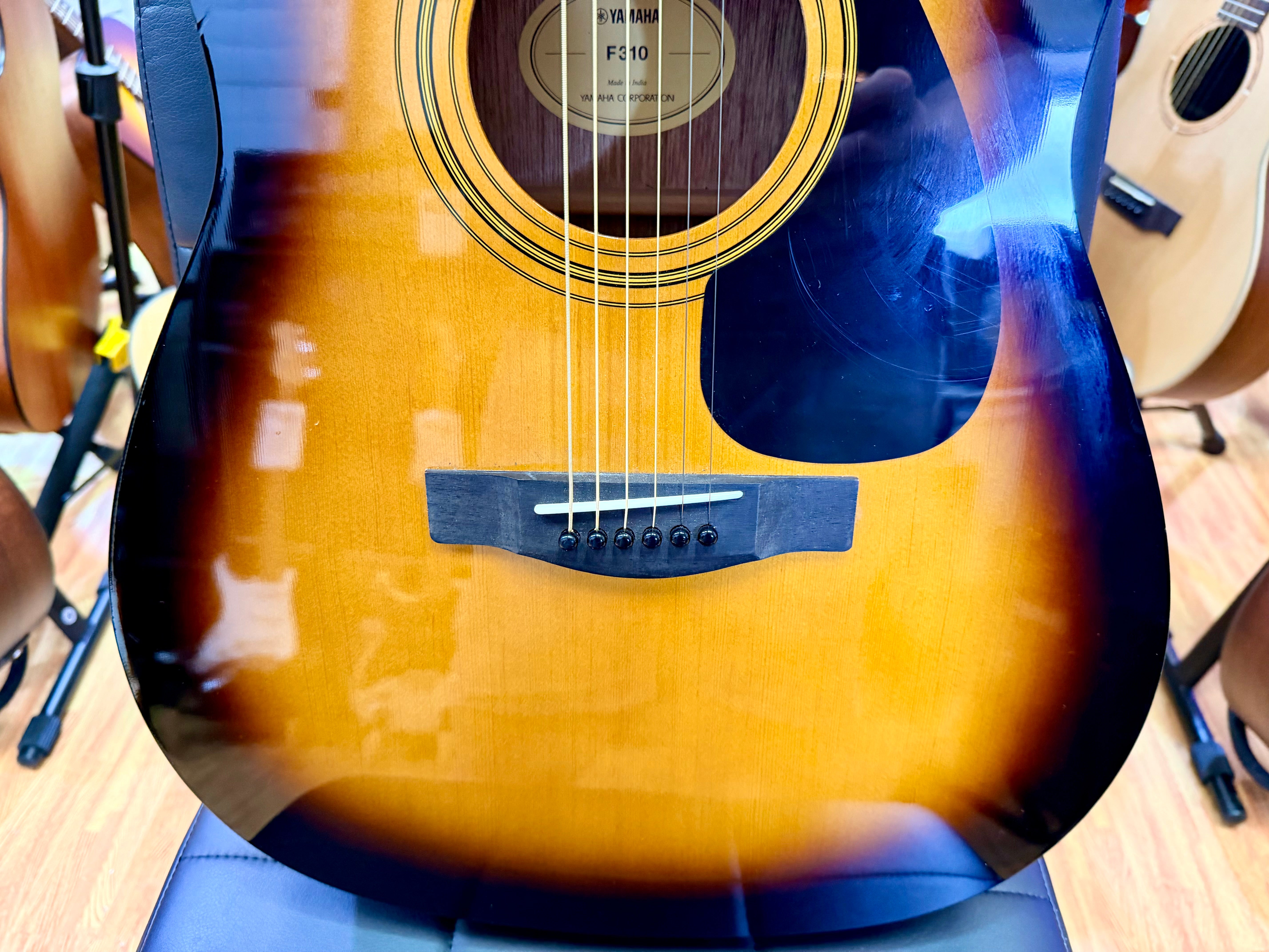 ☀️ Yamaha F310 Acoustic Guitar~ Tobacco Sunburst~ Dreadnought~ Pre-Owned ☀️