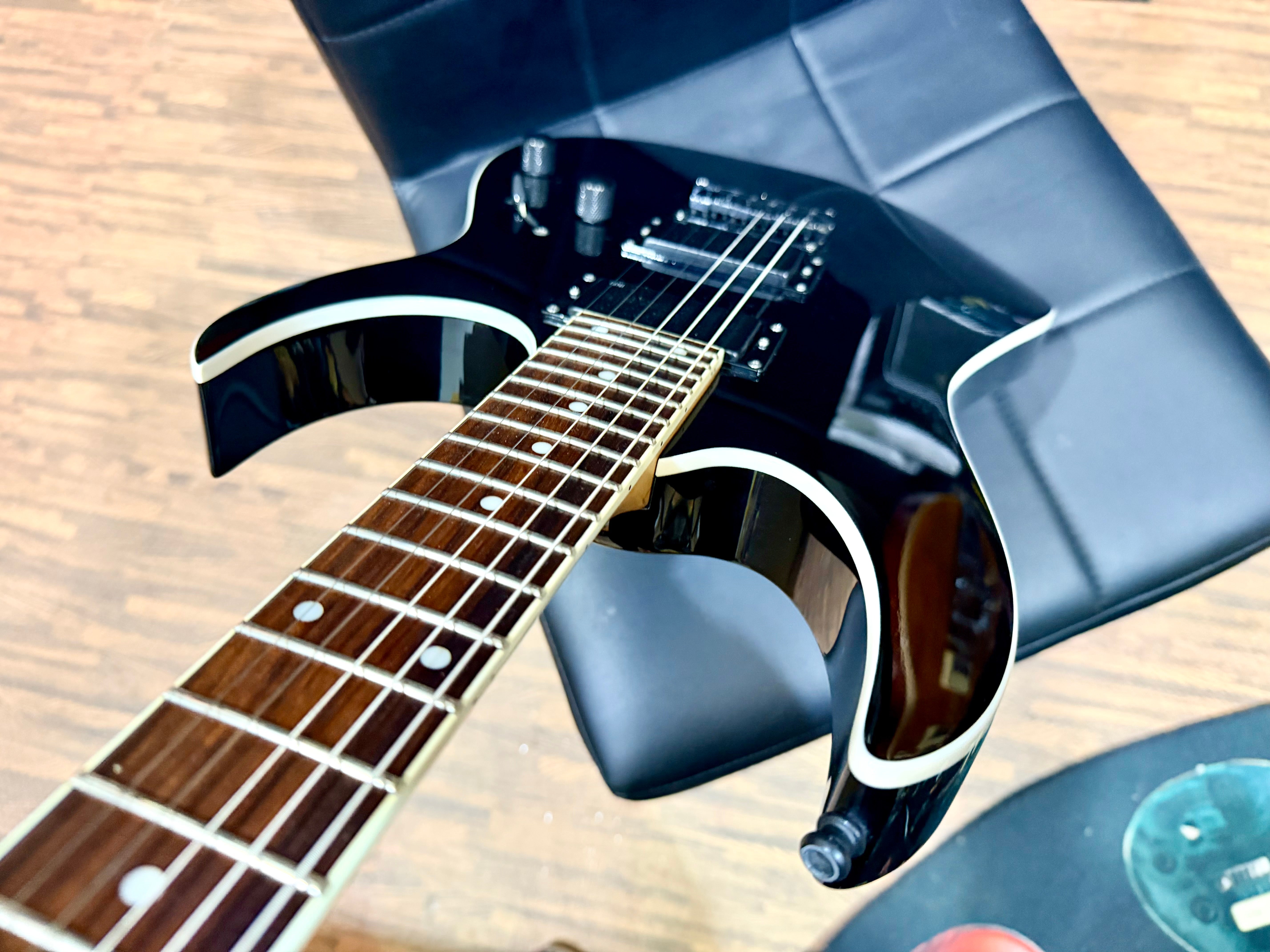 🔥2008🔥 Ibanez RGR321 EX Black Electric Guitar~ Hardtail Super Strat~ Indonesia