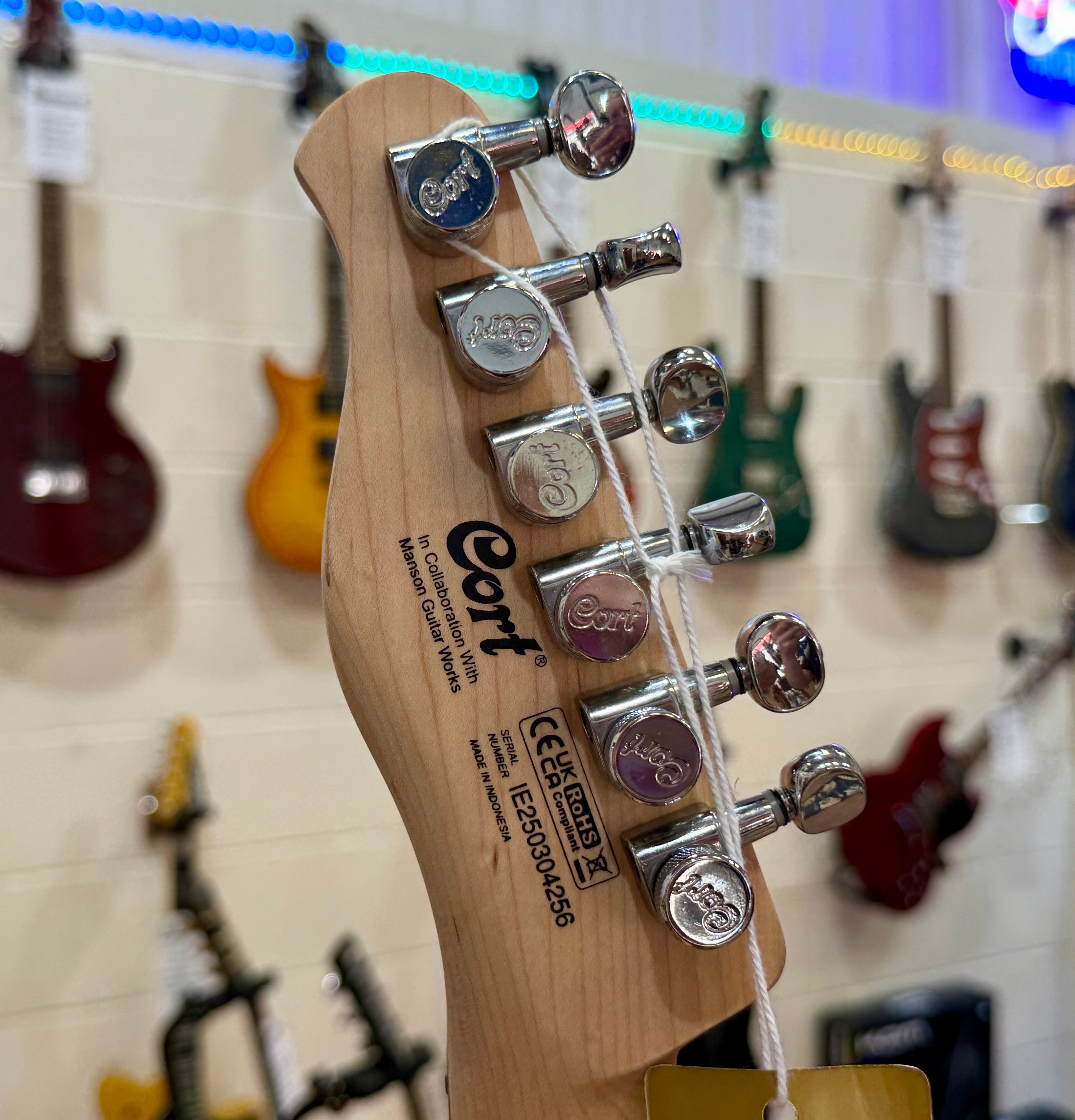 🔥NEW RELEASE🔥 Manson Meta Series Matt Bellamy MBM-2H Sustainiac~ Red Sparkle!