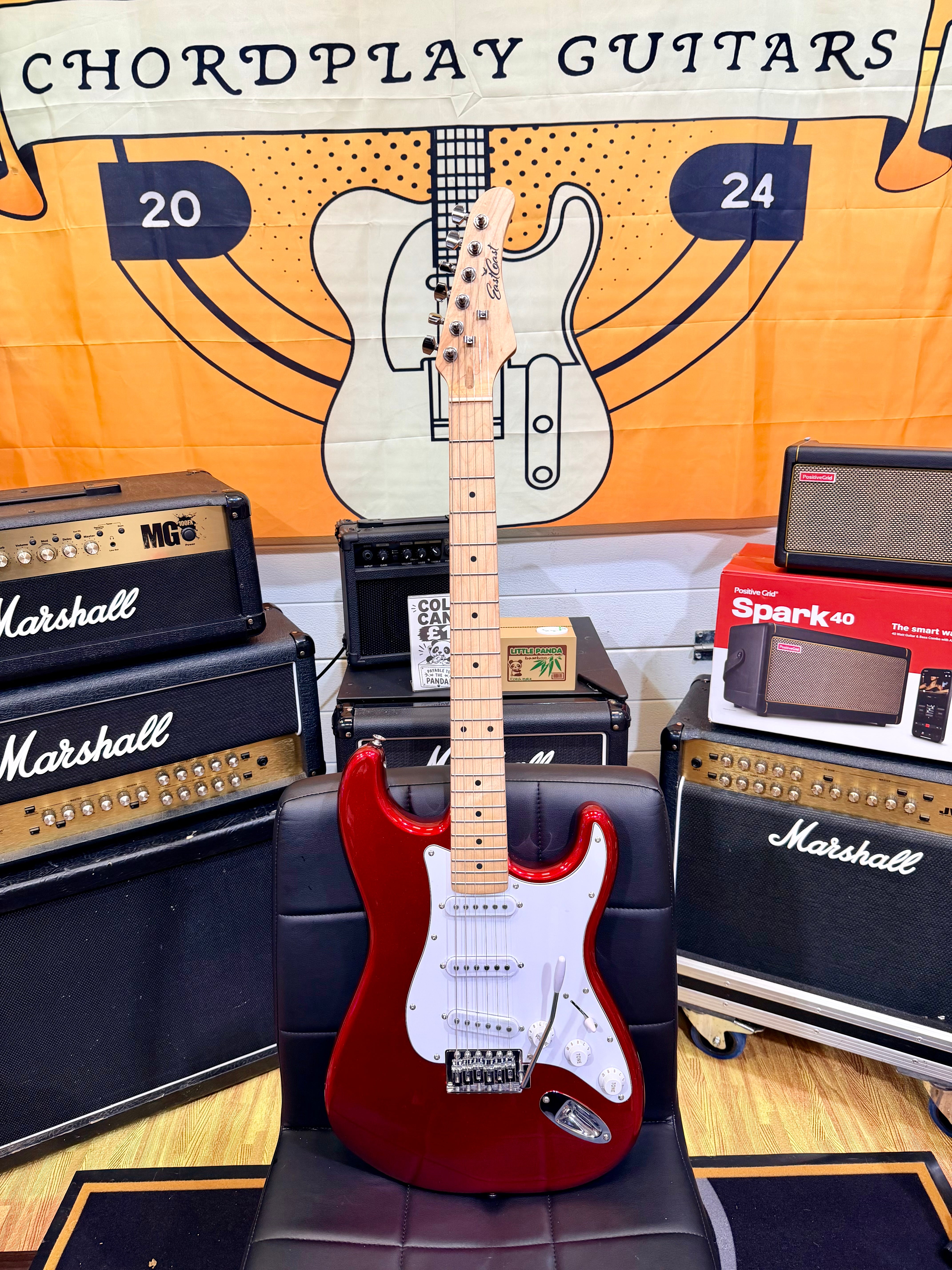 🎸 EastCoast ST1 Electric Guitar- Candy Apple Red~ Maple Neck Stratocaster 🎸