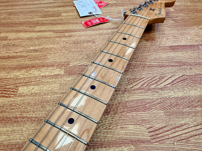 ✨MINT 2018✨ Fender Player Stratocaster HSS~ Buttercream Maple Neck + Gig Bag!