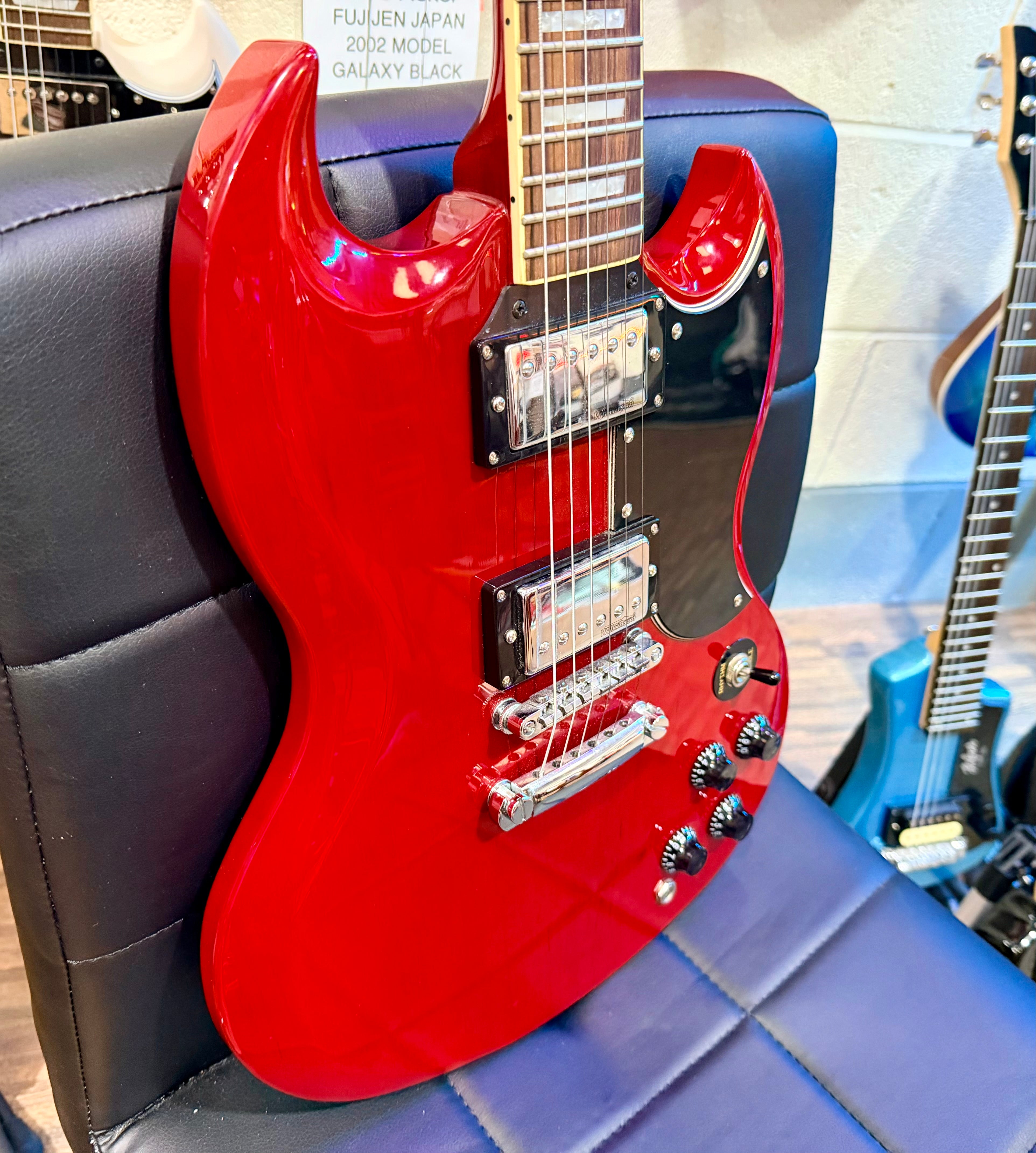 🍒 Vintage VS6 Reissued Electric Guitar~ Cherry Red~ SG Style 🍒