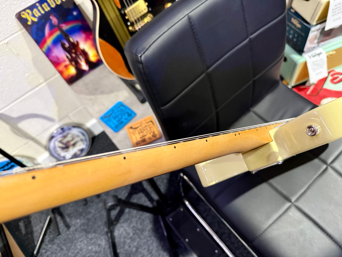 🌟NEW 2024🌟 Fender Player ii Telecaster HH~ Hialeah Yellow~ Maple Fretboard!