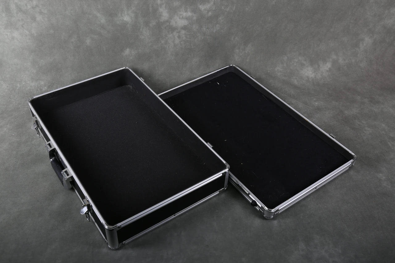 🎸DEAL🎸 Kinsman KUPB5 Ultima ABS Pedal Board Case For Guitar Effects Pedals!