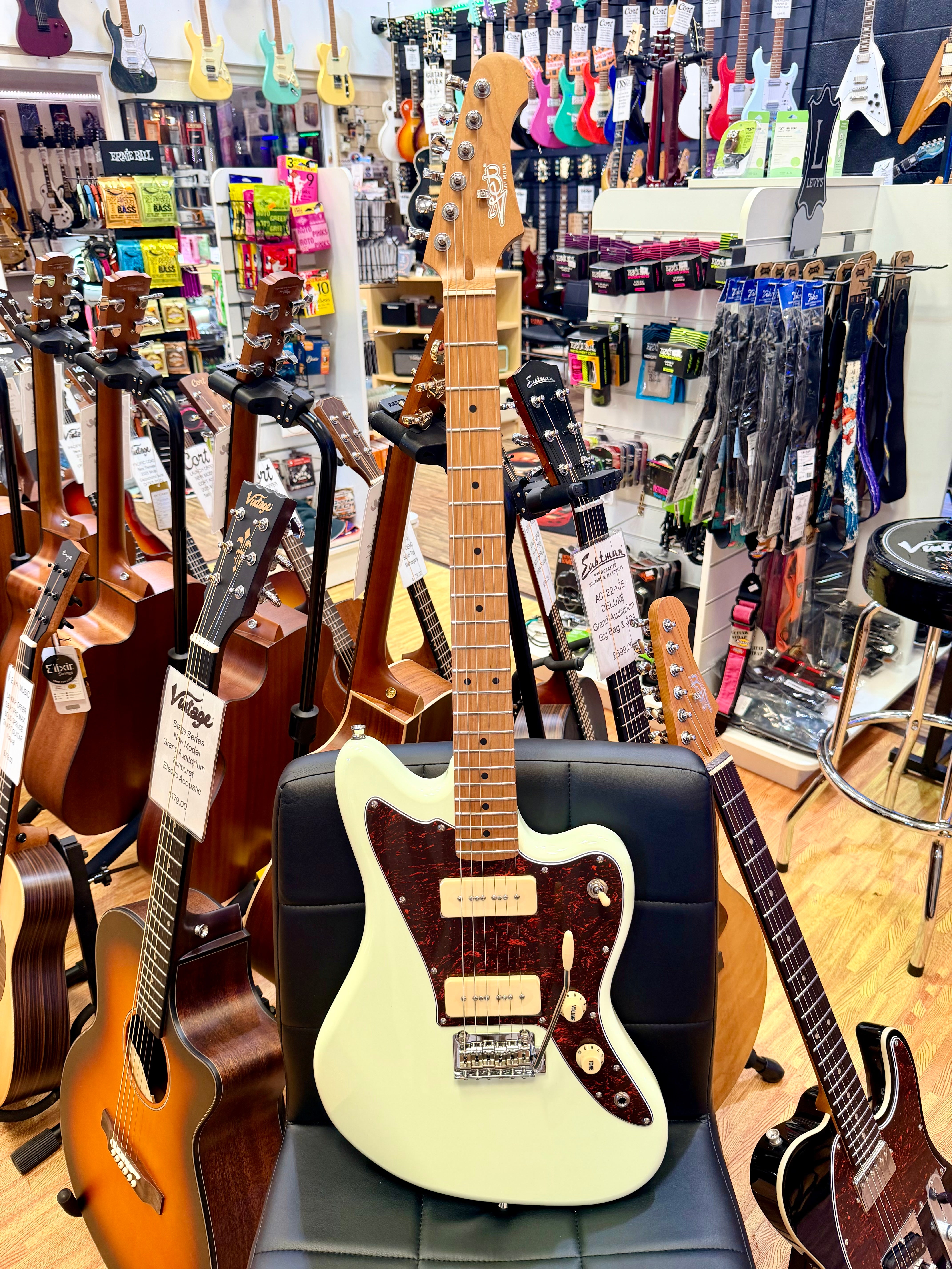 ⚡️NEW⚡️ JET JJ-300 P90 Olympic White Electric Guitar~ Roasted Maple Offset~ 2026