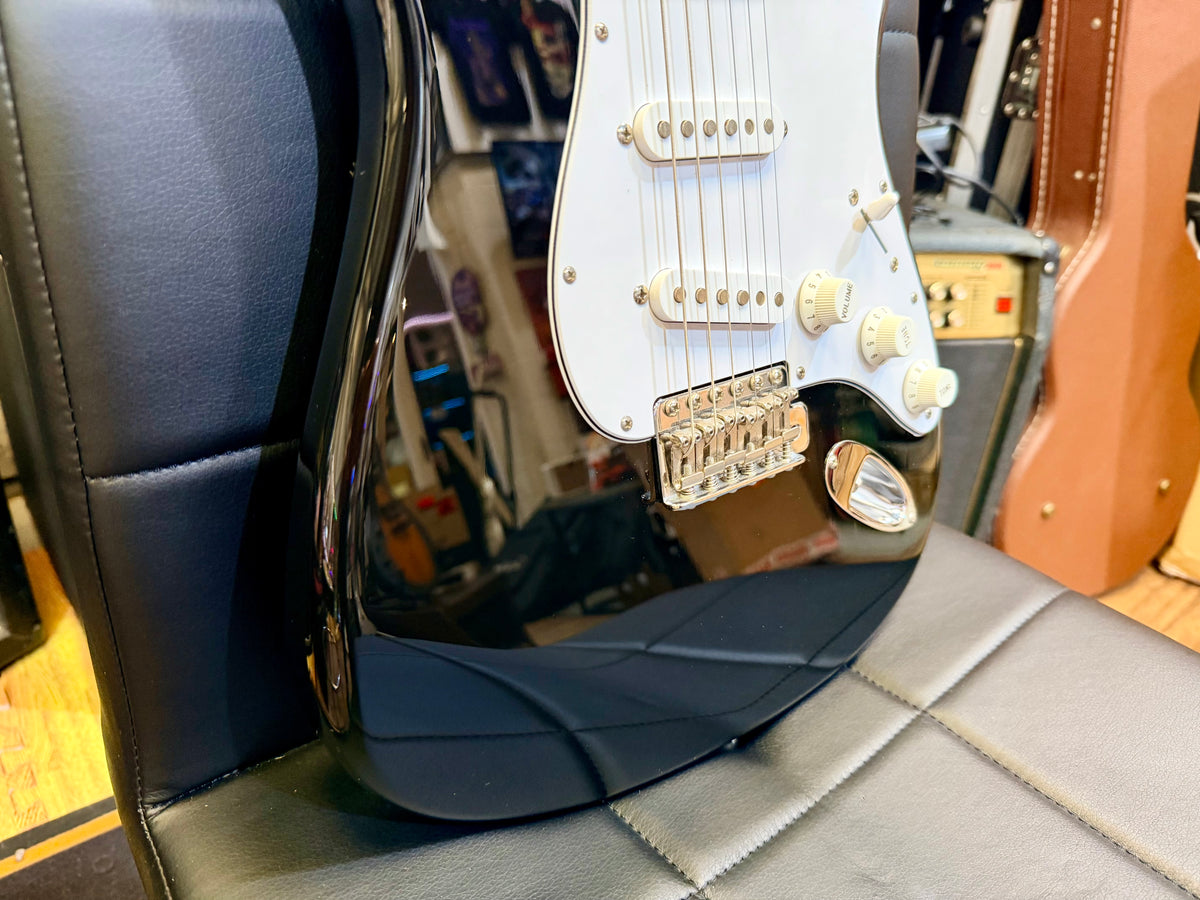 🇯🇵2004🇯🇵 Fender Japan ST-45 Stratocaster Black~ MIJ Rosewood Fingerboard!