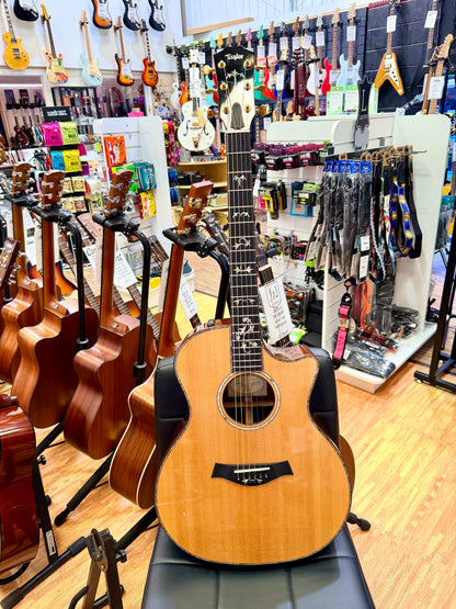 ✨BEAUTIFUL✨ 2011 Taylor 914ce Grand Auditorium~ Cindy Inlay~ Electro Acoustic!