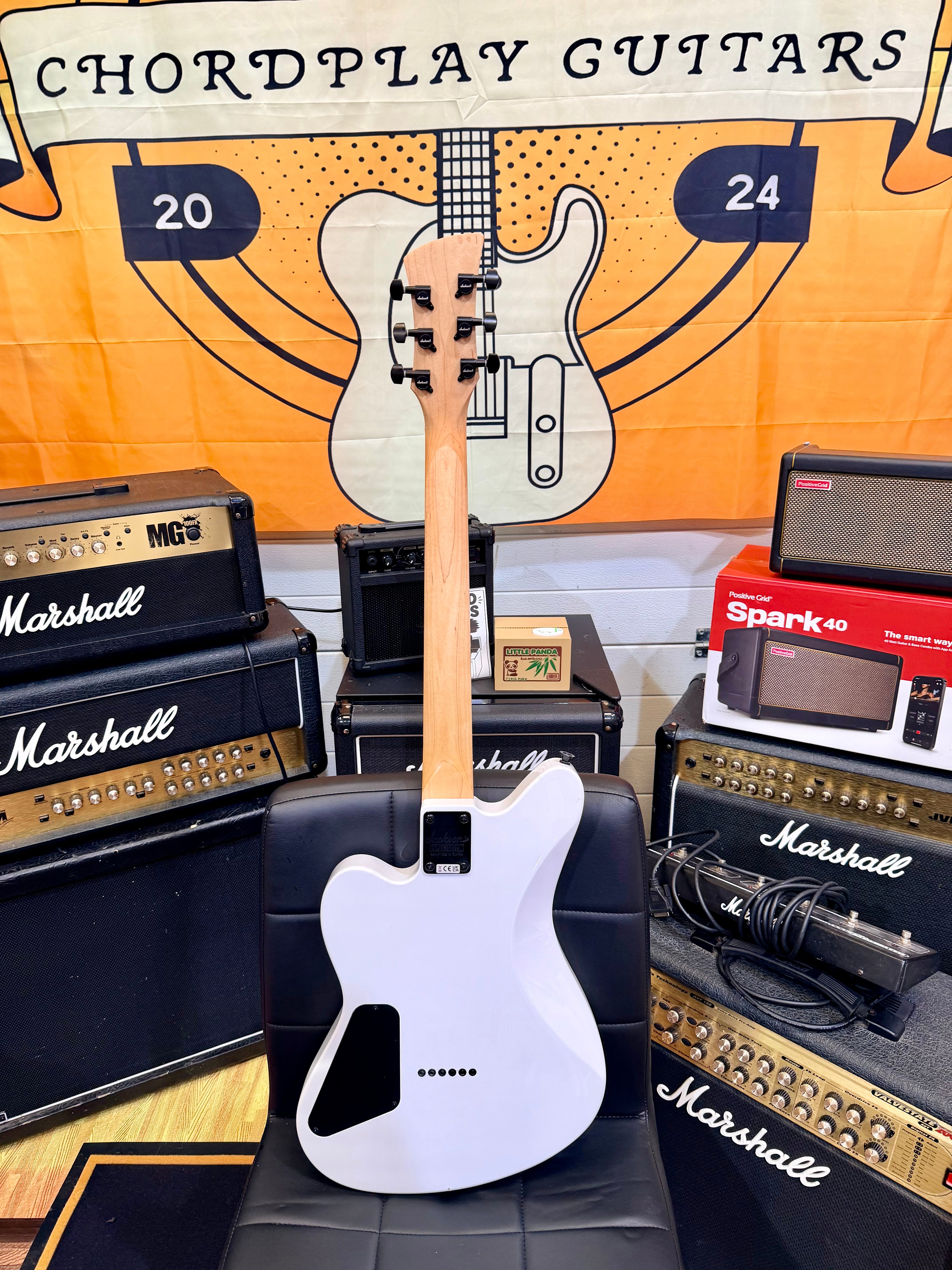 ✨EX-DEMO✨ Jackson JS Series Surfcaster JS22 HT Snow White Electric Guitar!
