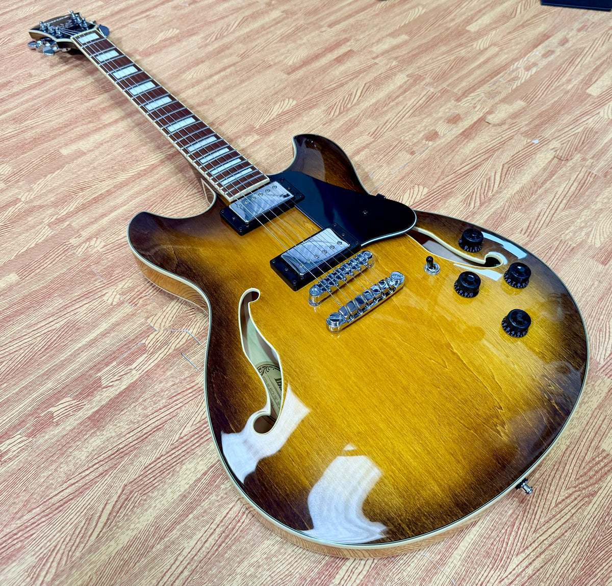 ✨2021✨ Ibanez Artcore AS73-TBC, Semi-Hollow Electric Guitar~ Tobacco Brown!
