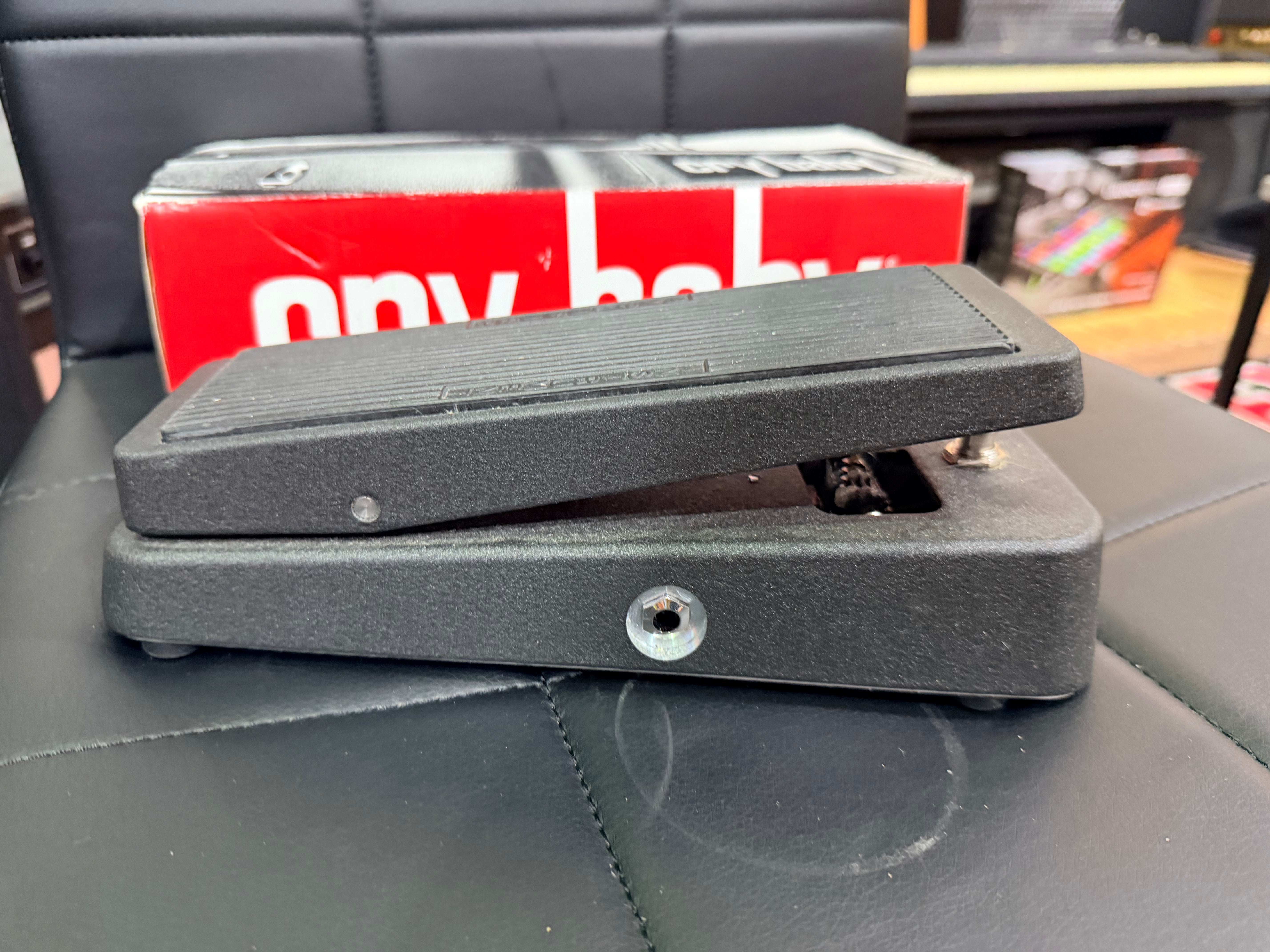 🎸 Jim Dunlop GCB95 Cry Baby Original Wah Guitar Effects Pedal - Black 🎸