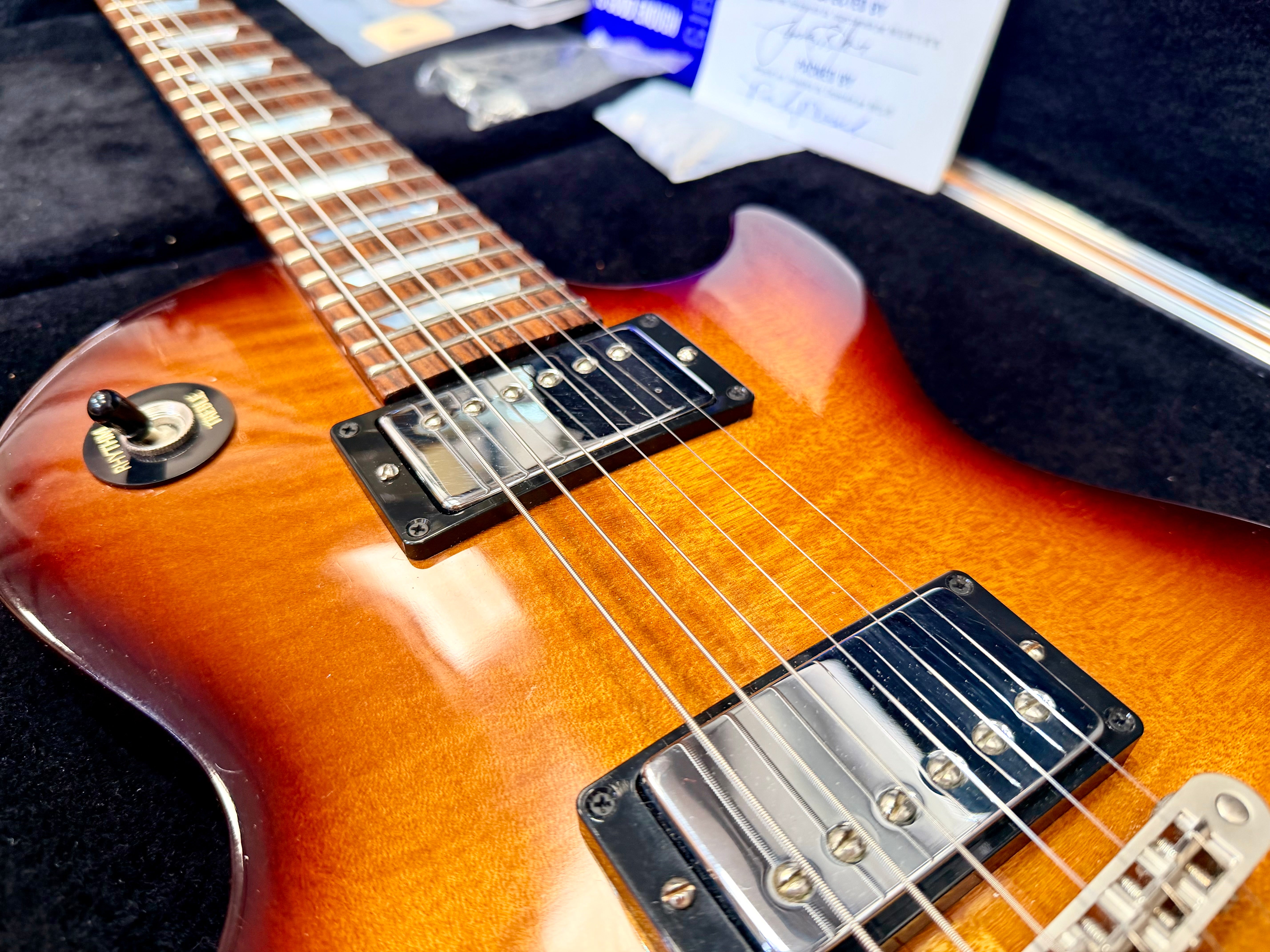✨2015✨ Gibson Les Paul Studio~ 100th Birthday Model~ Desert Burst~ Gold Case!